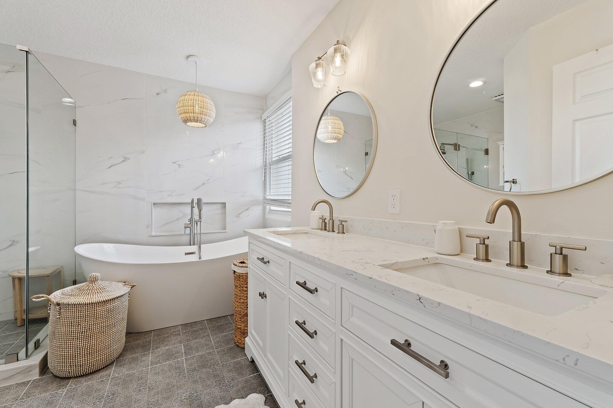 8041 Murano Circle