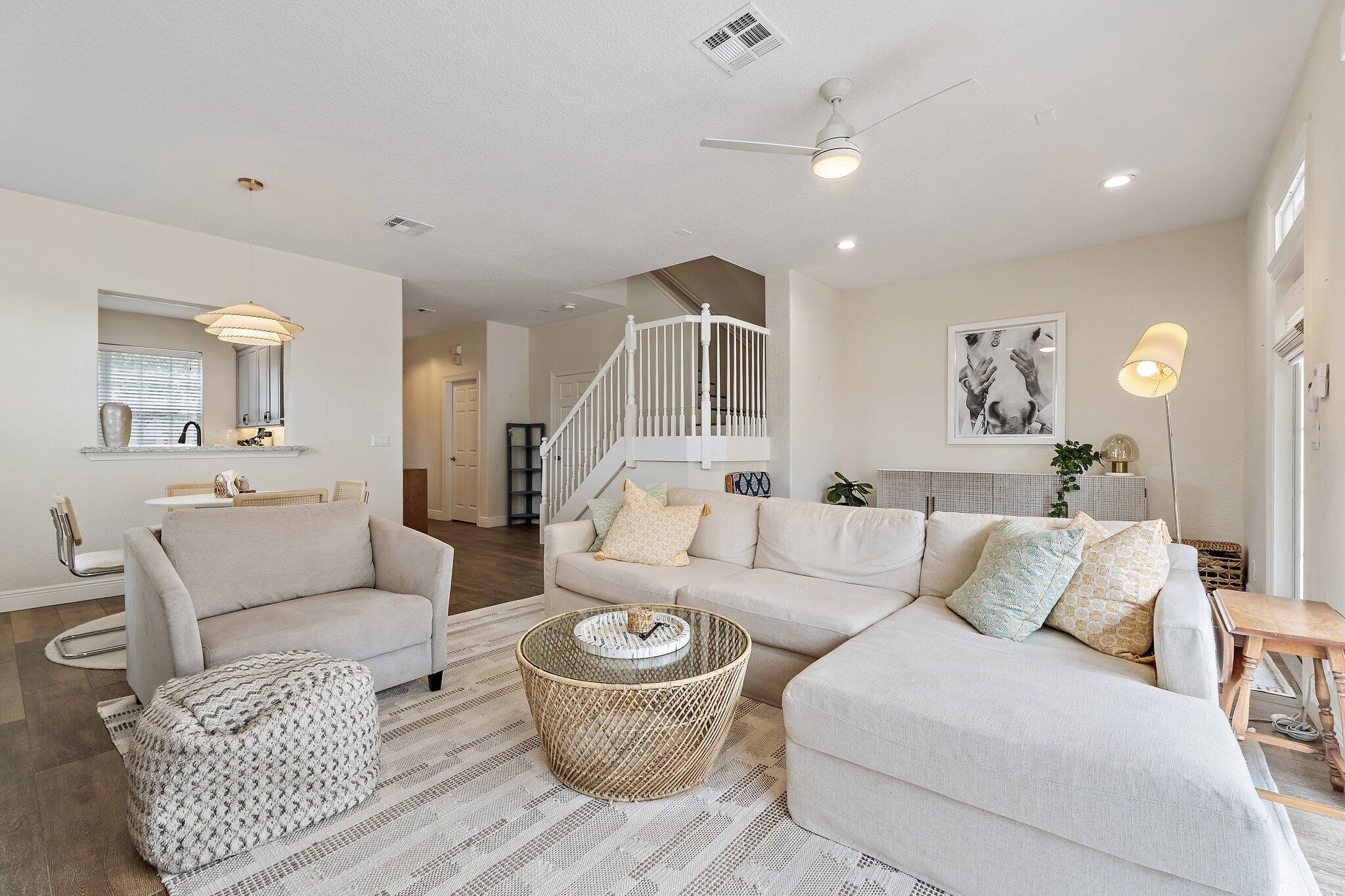 8041 Murano Circle