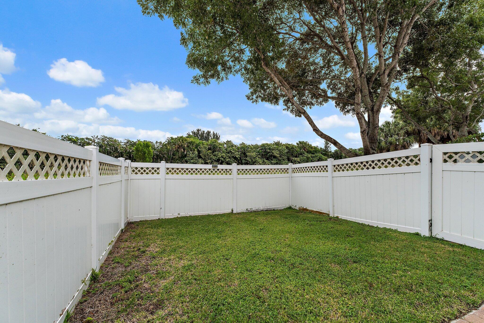 8041 Murano Circle