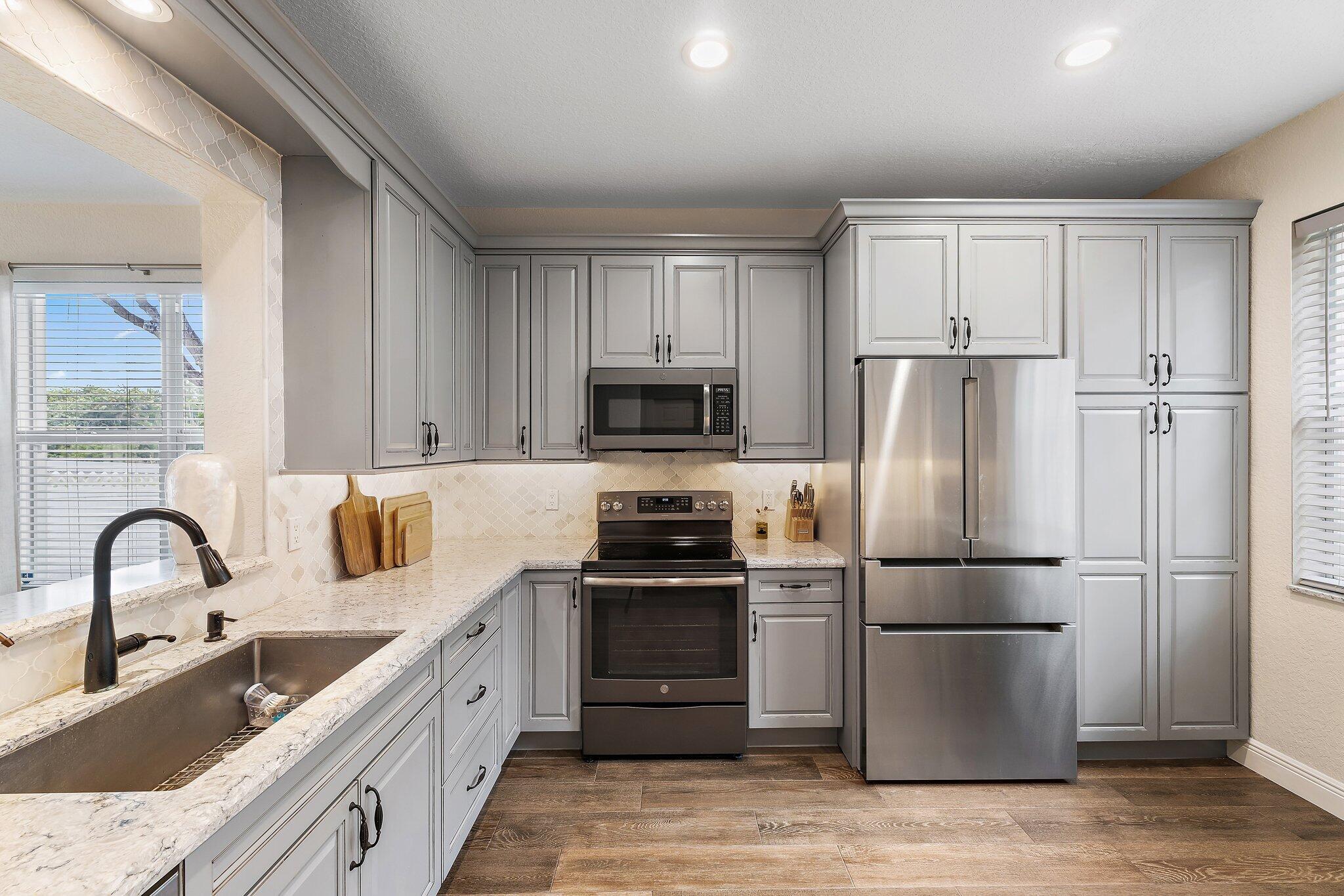 8041 Murano Circle