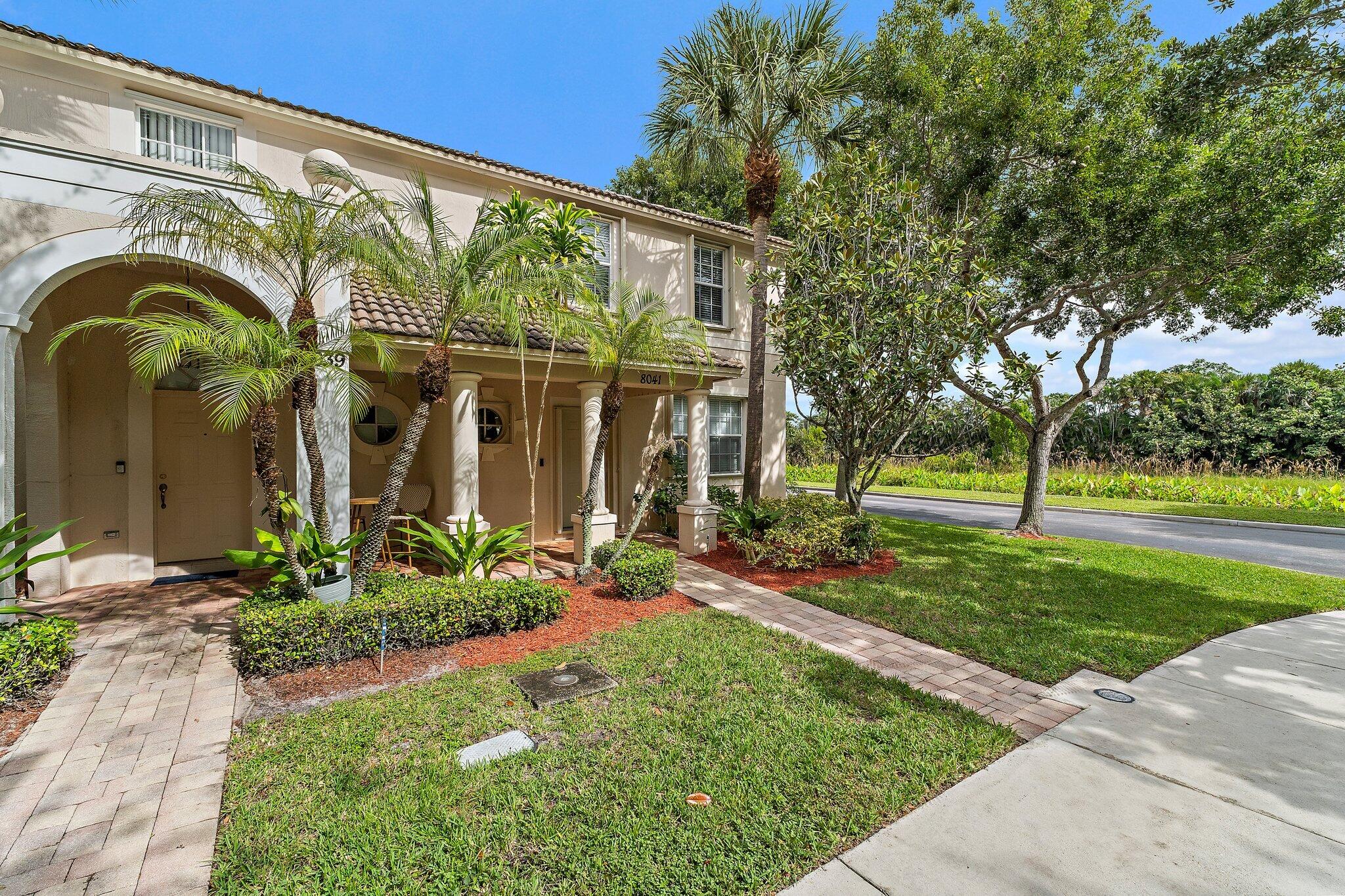 8041 Murano Circle