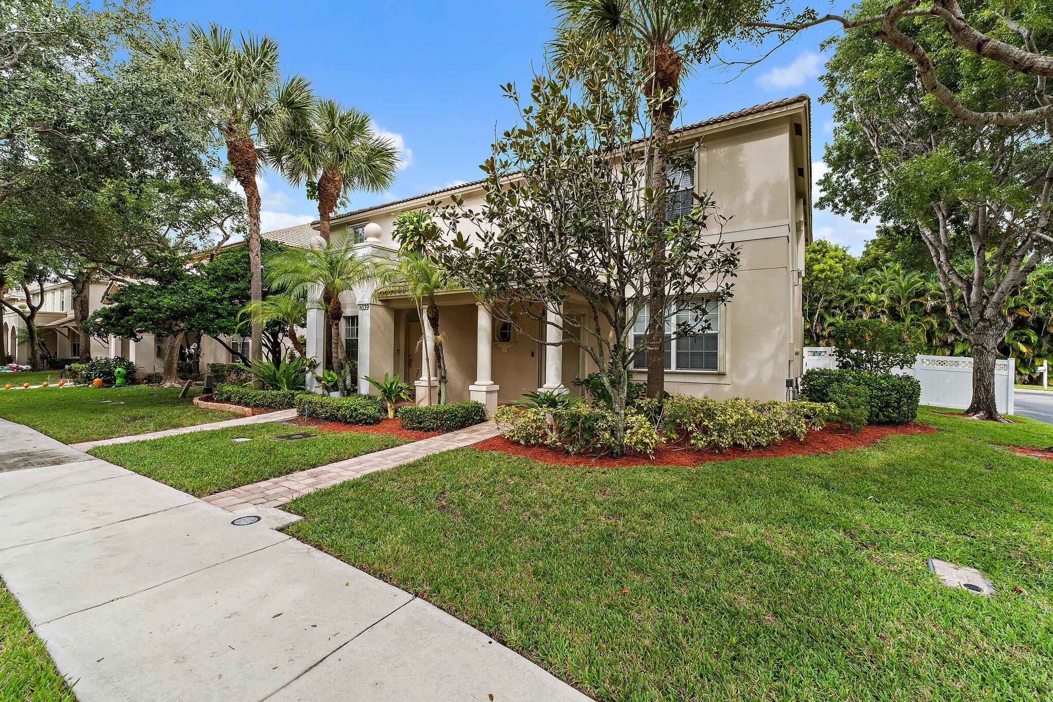 8041 Murano Circle