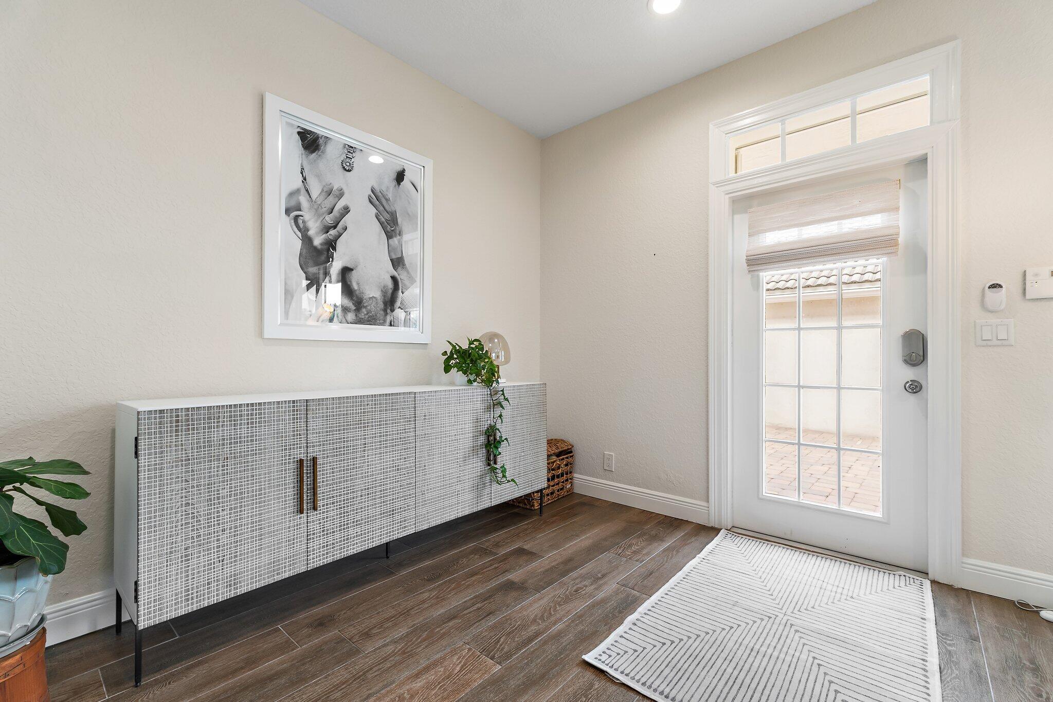 8041 Murano Circle