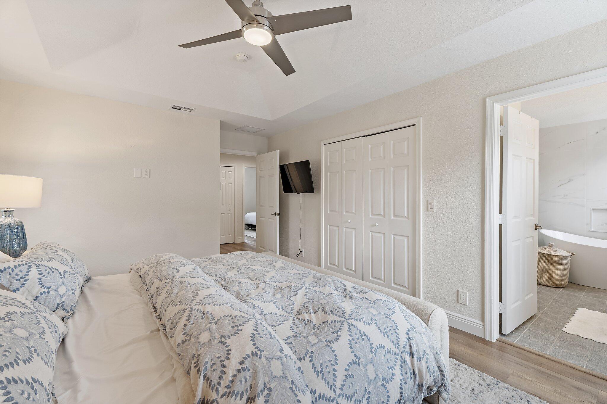 8041 Murano Circle