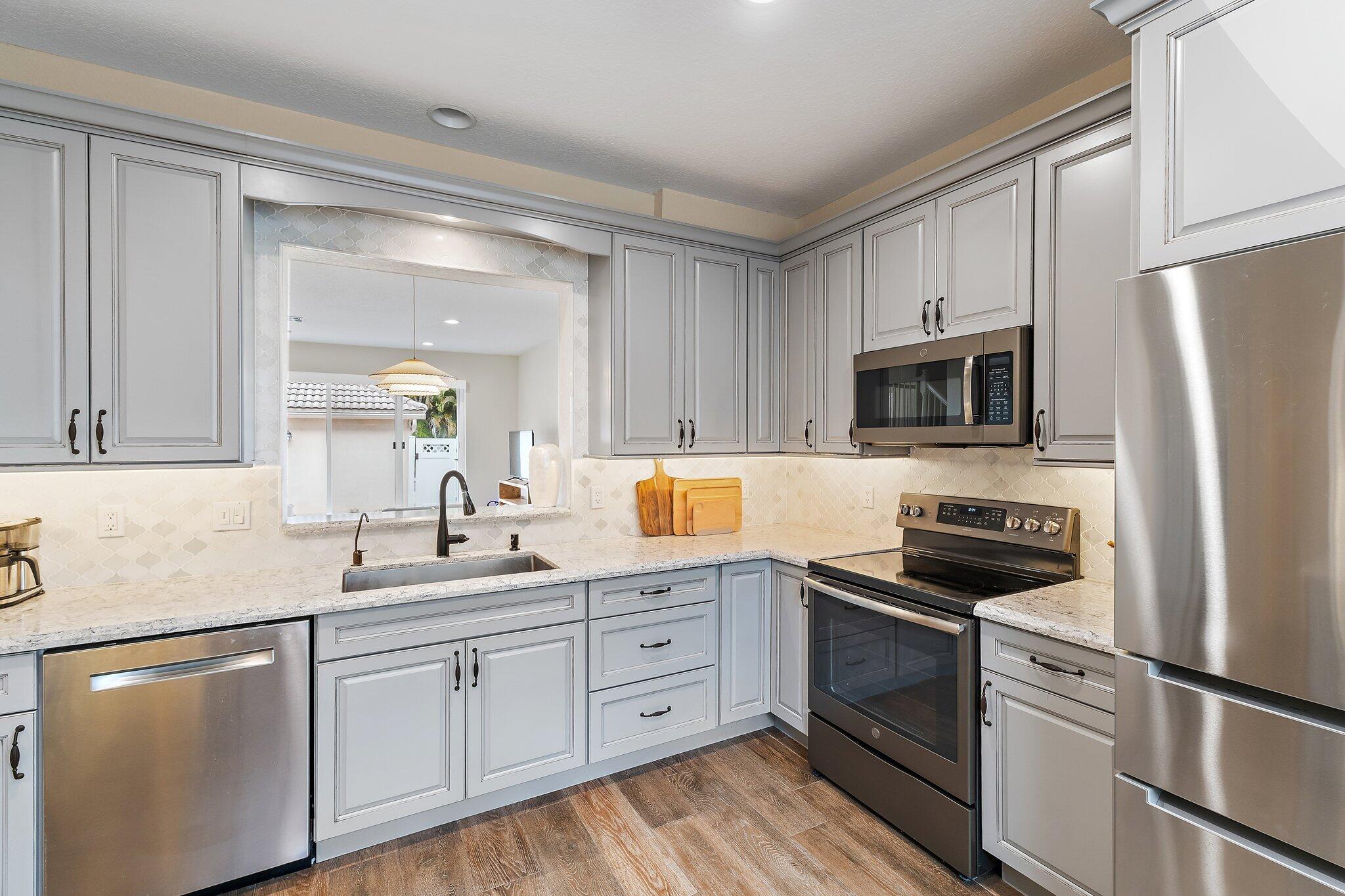 8041 Murano Circle
