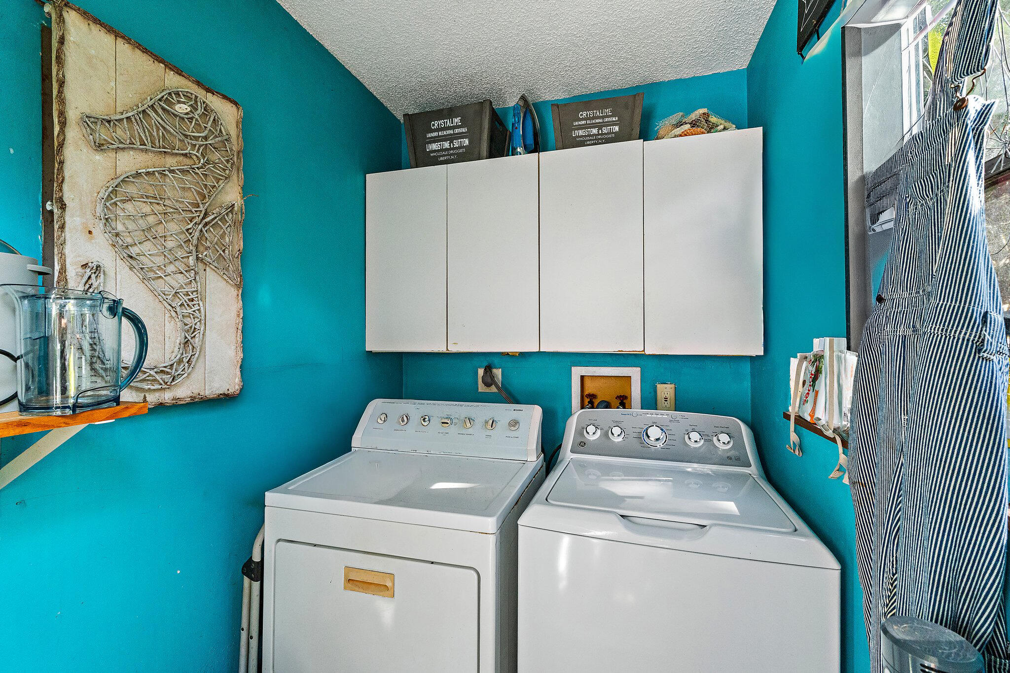 10390 Sandy Run