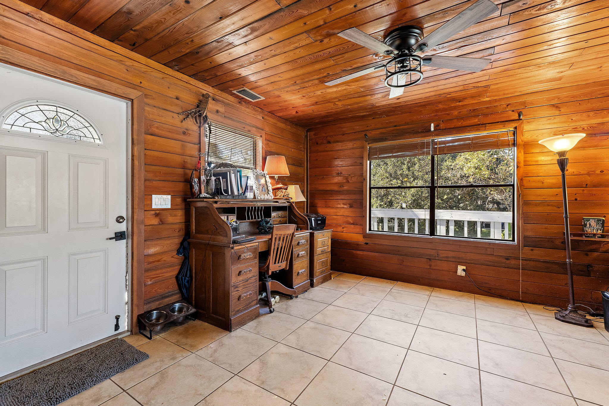10390 Sandy Run