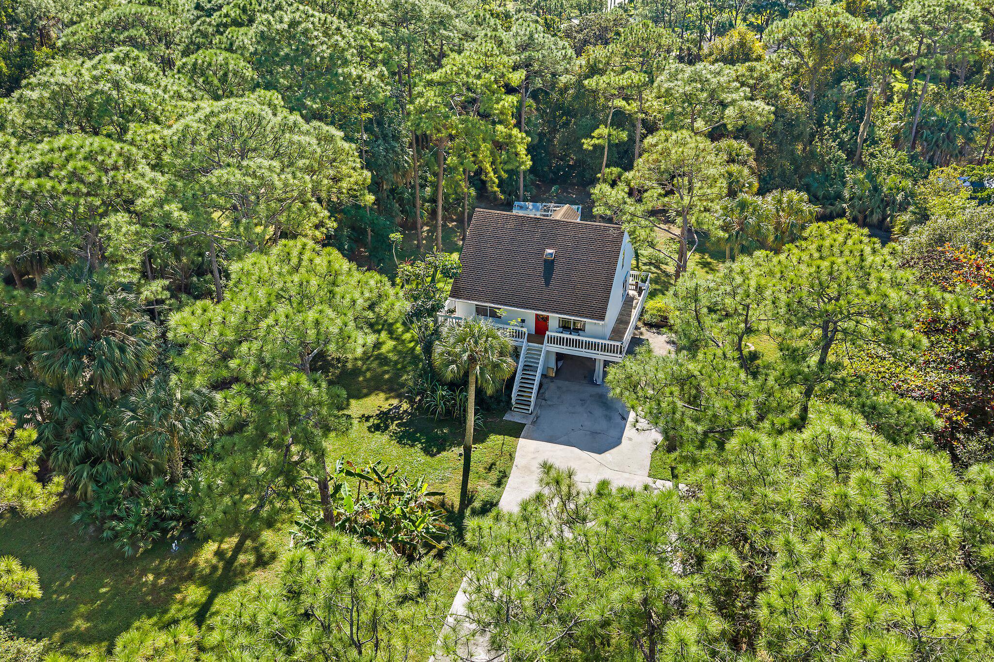 10390 Sandy Run