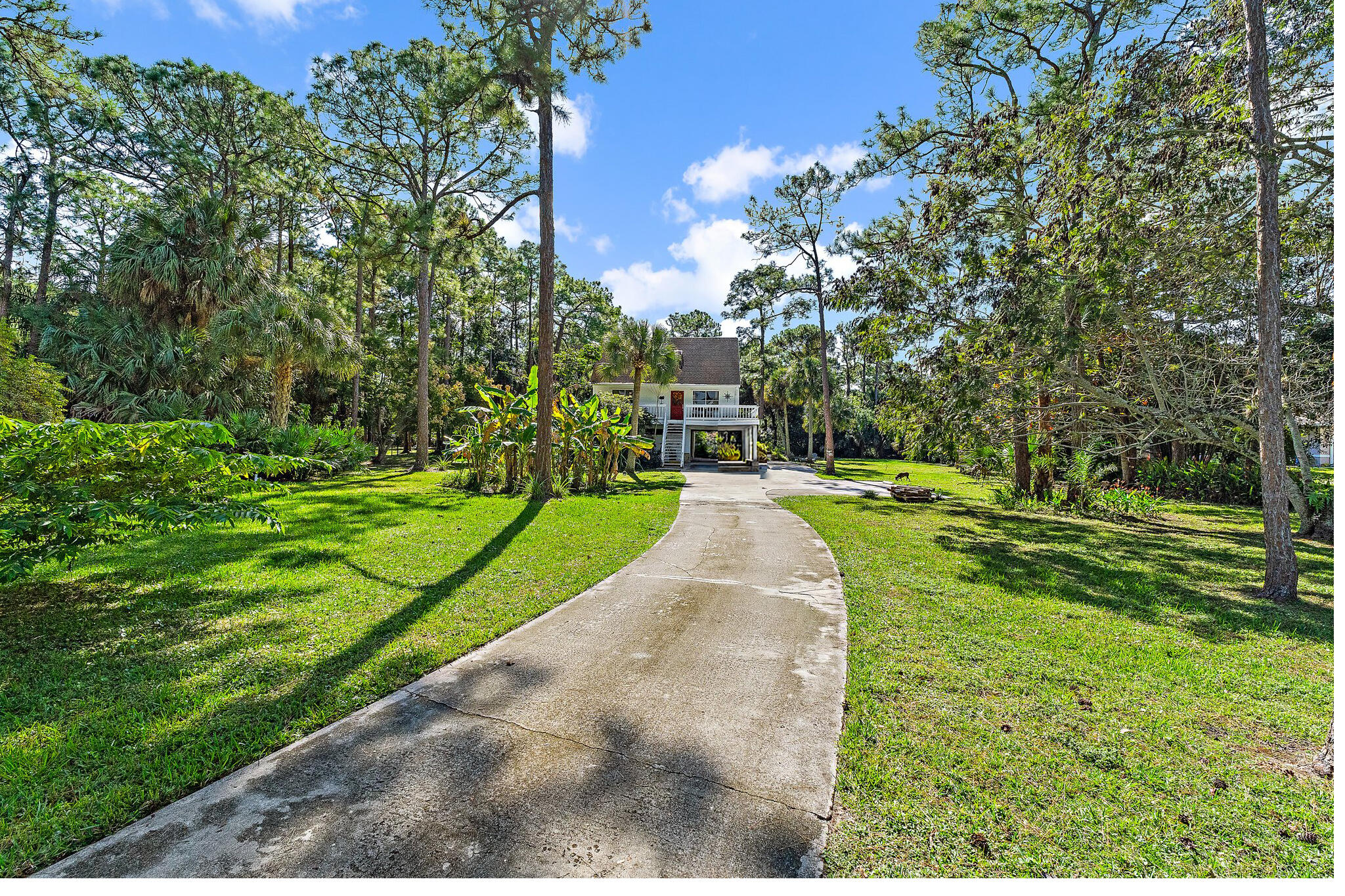 10390 Sandy Run
