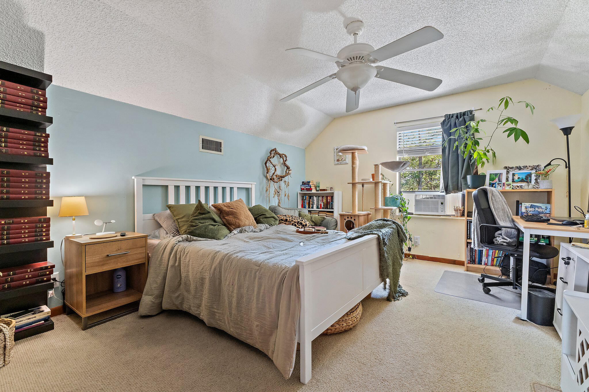 10390 Sandy Run