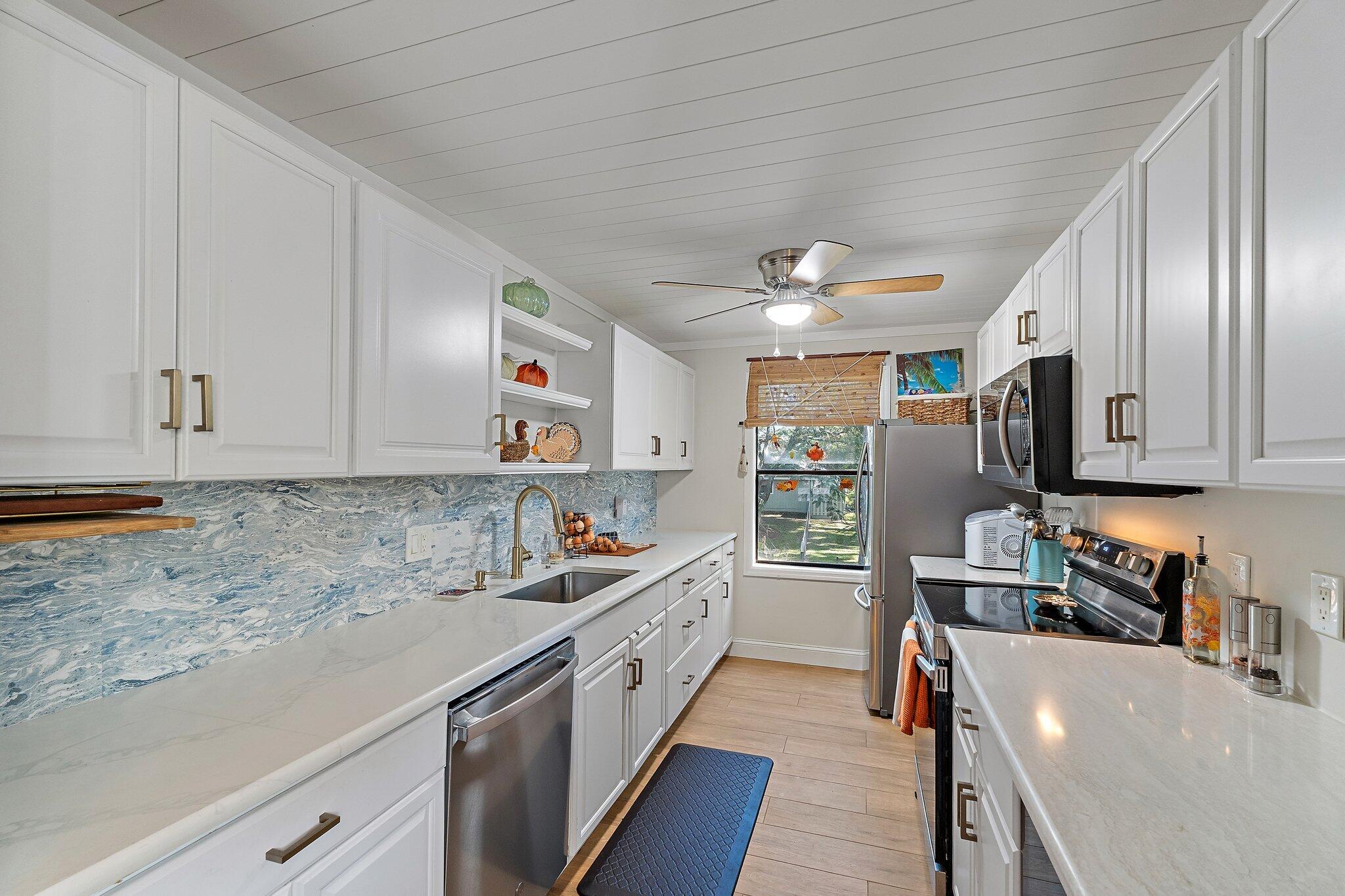 10390 Sandy Run