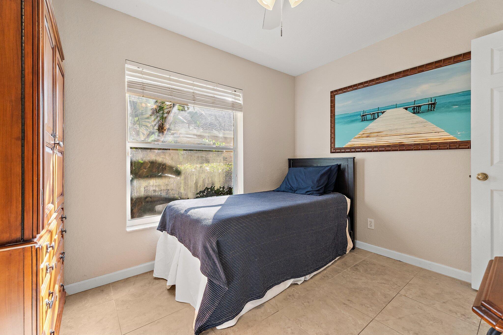 114 Pennock Landing Circle