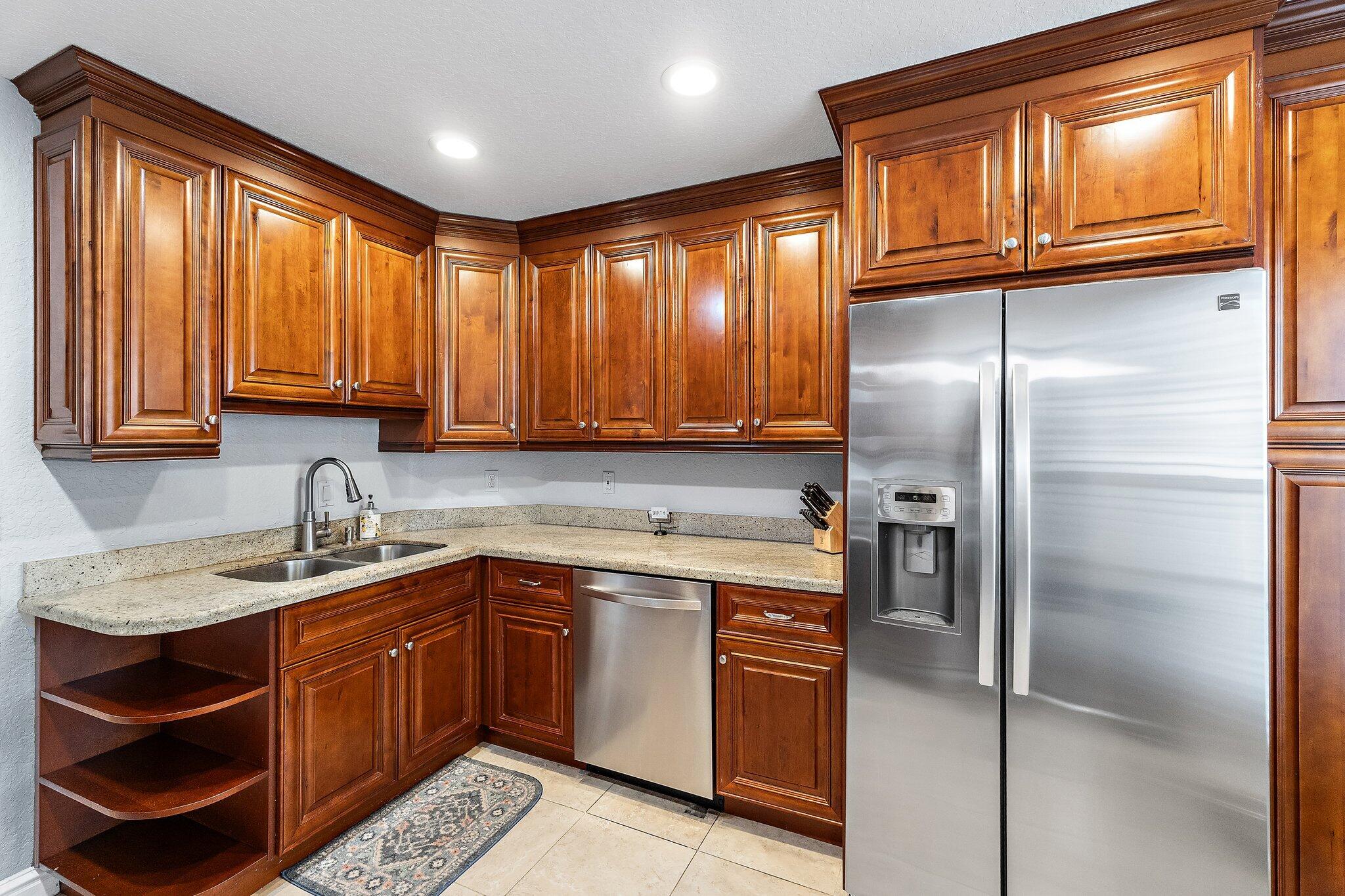 114 Pennock Landing Circle