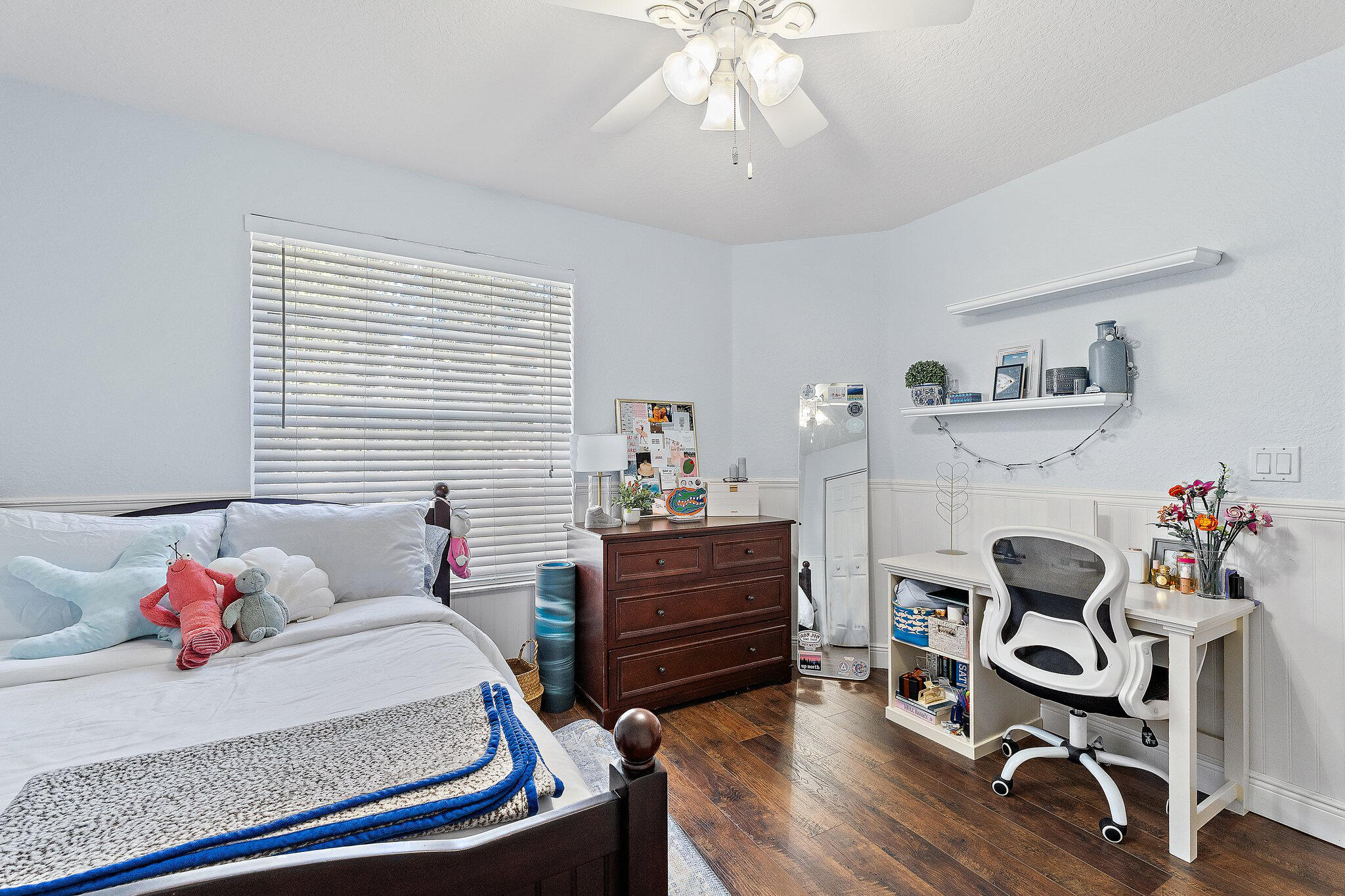 114 Pennock Landing Circle