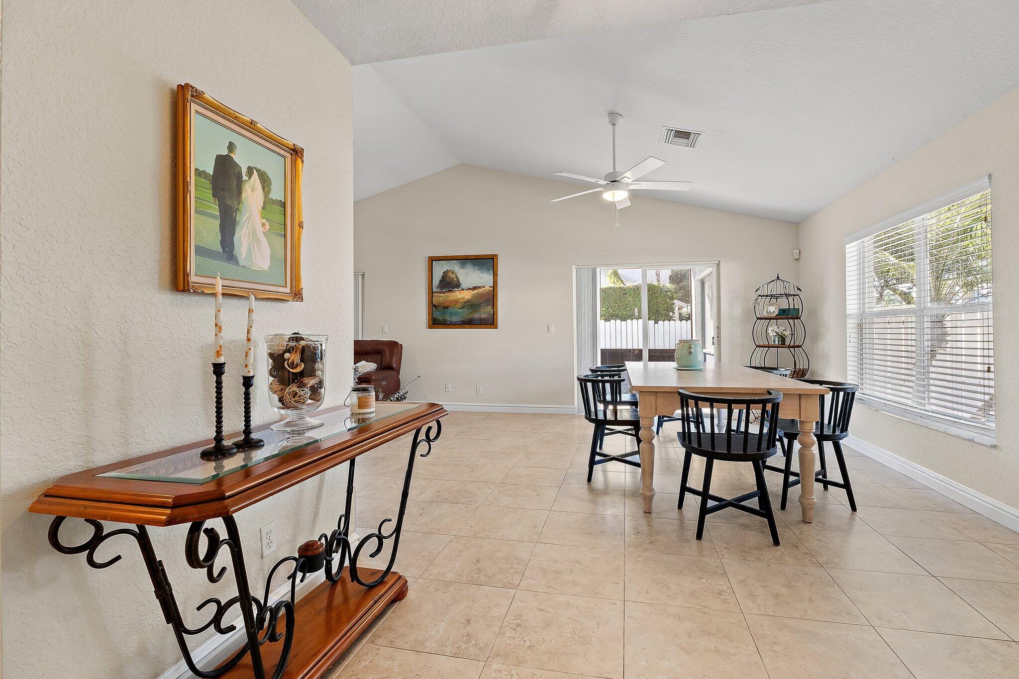 114 Pennock Landing Circle