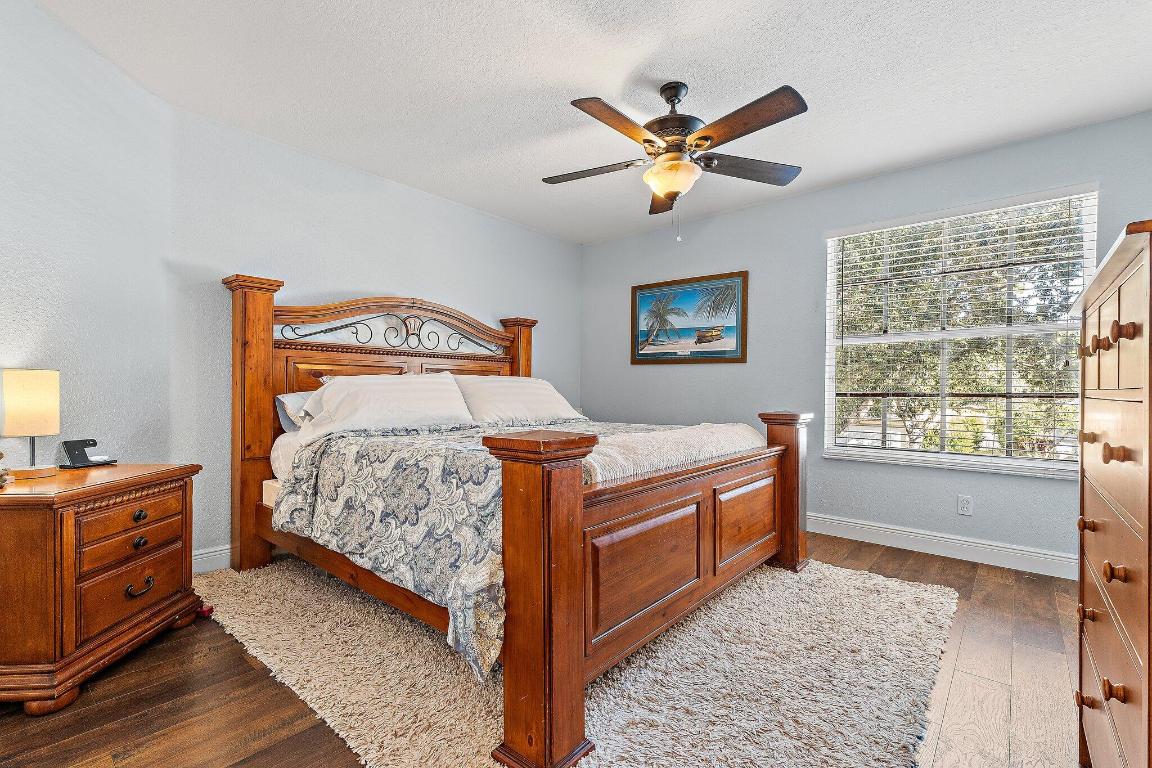 114 Pennock Landing Circle