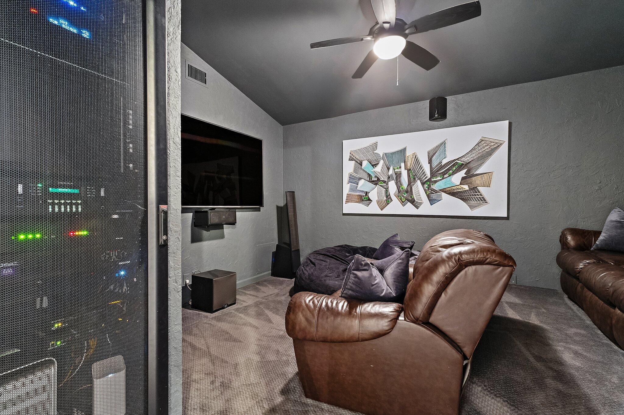 2614 La Lique Circle