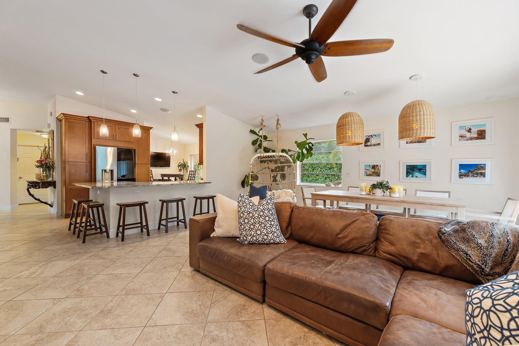 2614 La Lique Circle