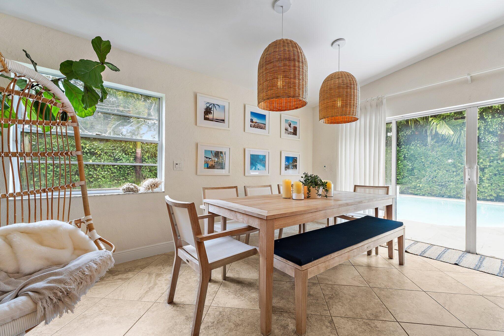 2614 La Lique Circle