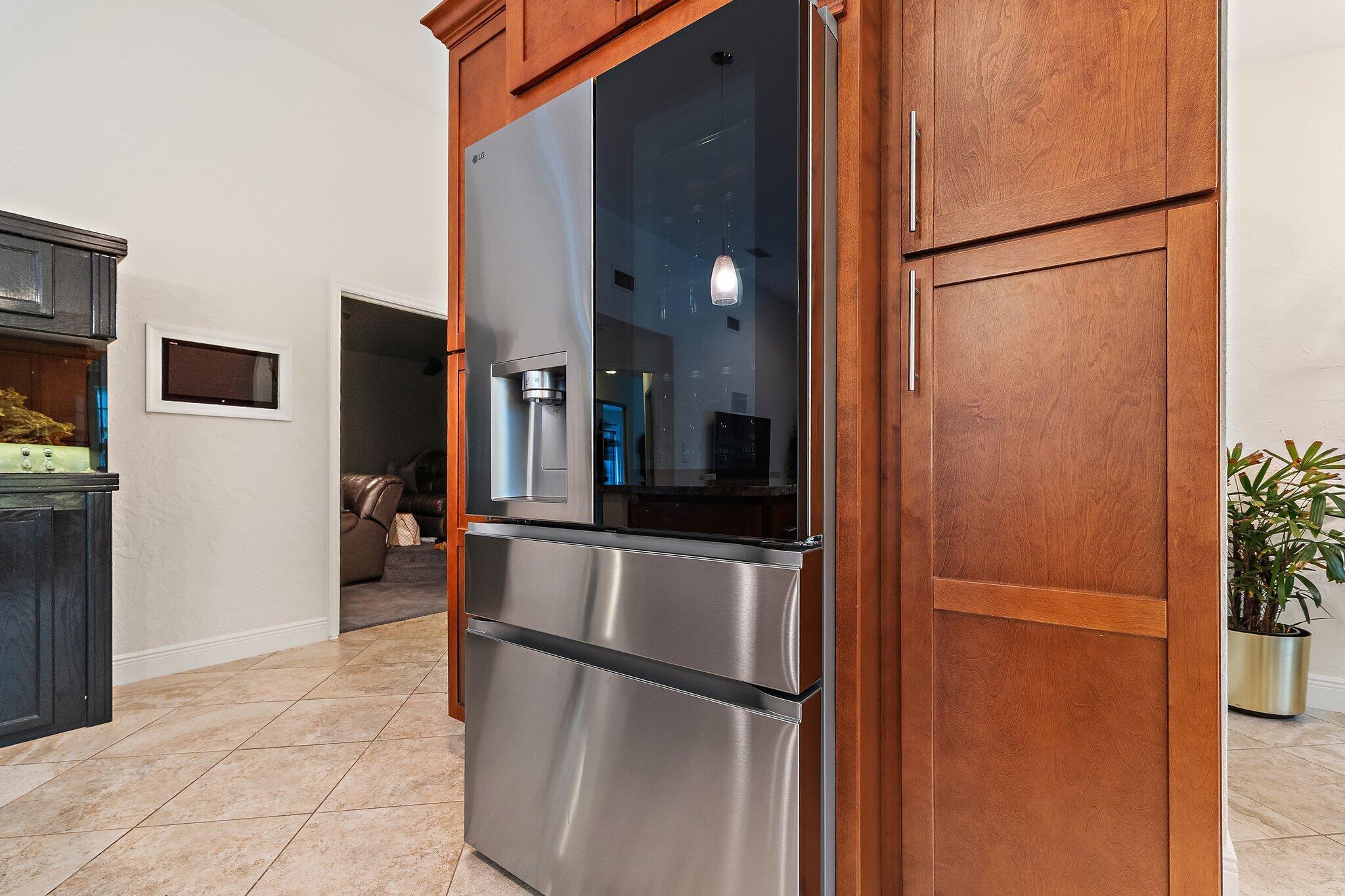 2614 La Lique Circle