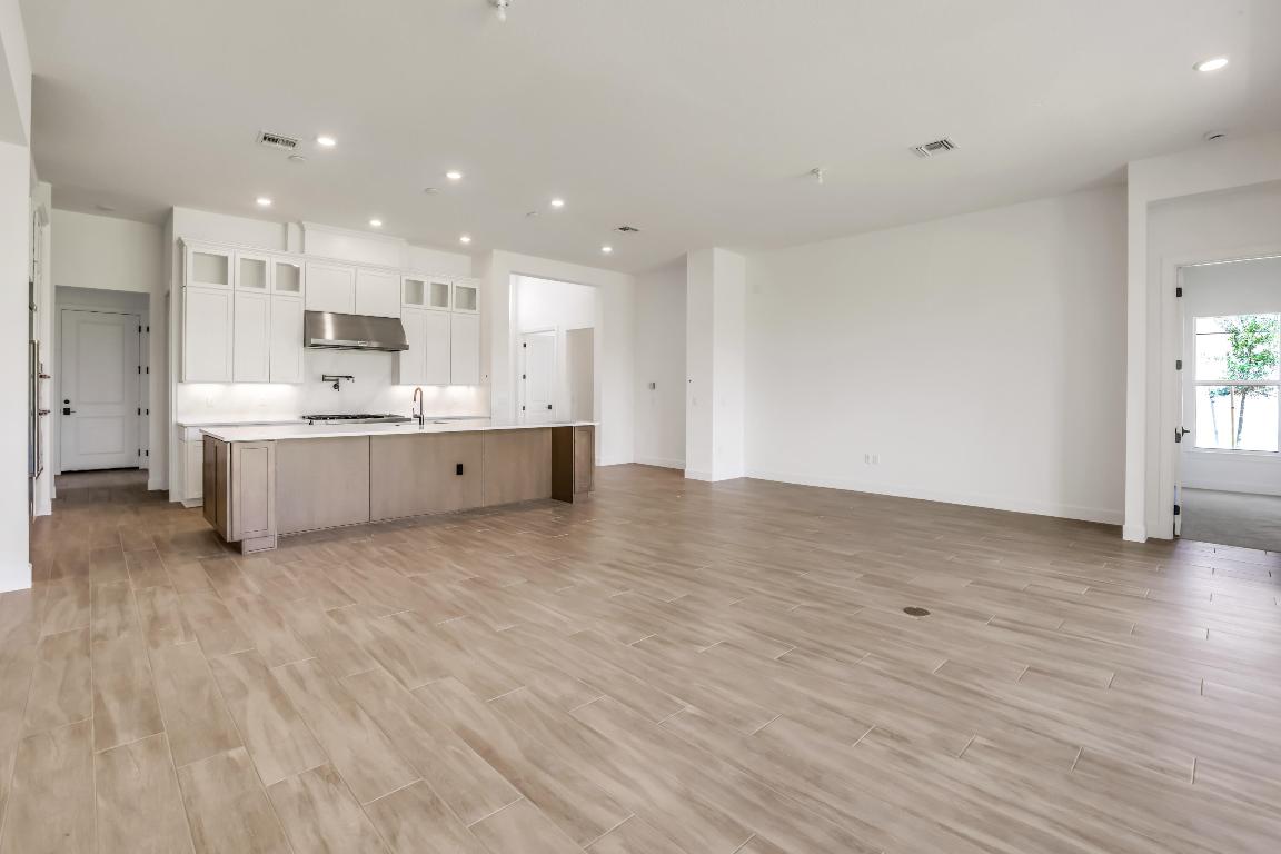 20161 SE Bridgewater Drive