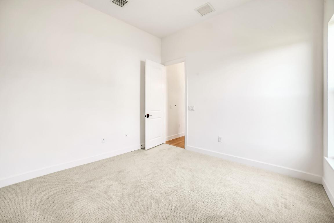 20161 SE Bridgewater Drive