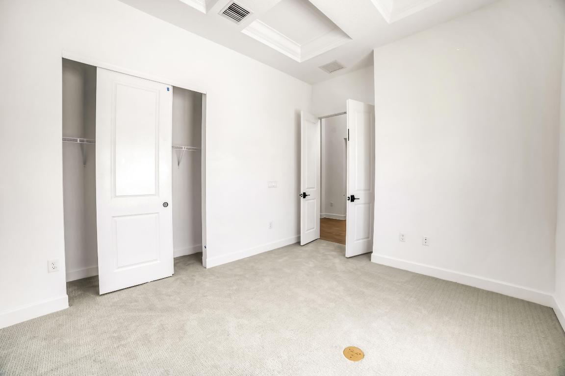 20161 SE Bridgewater Drive