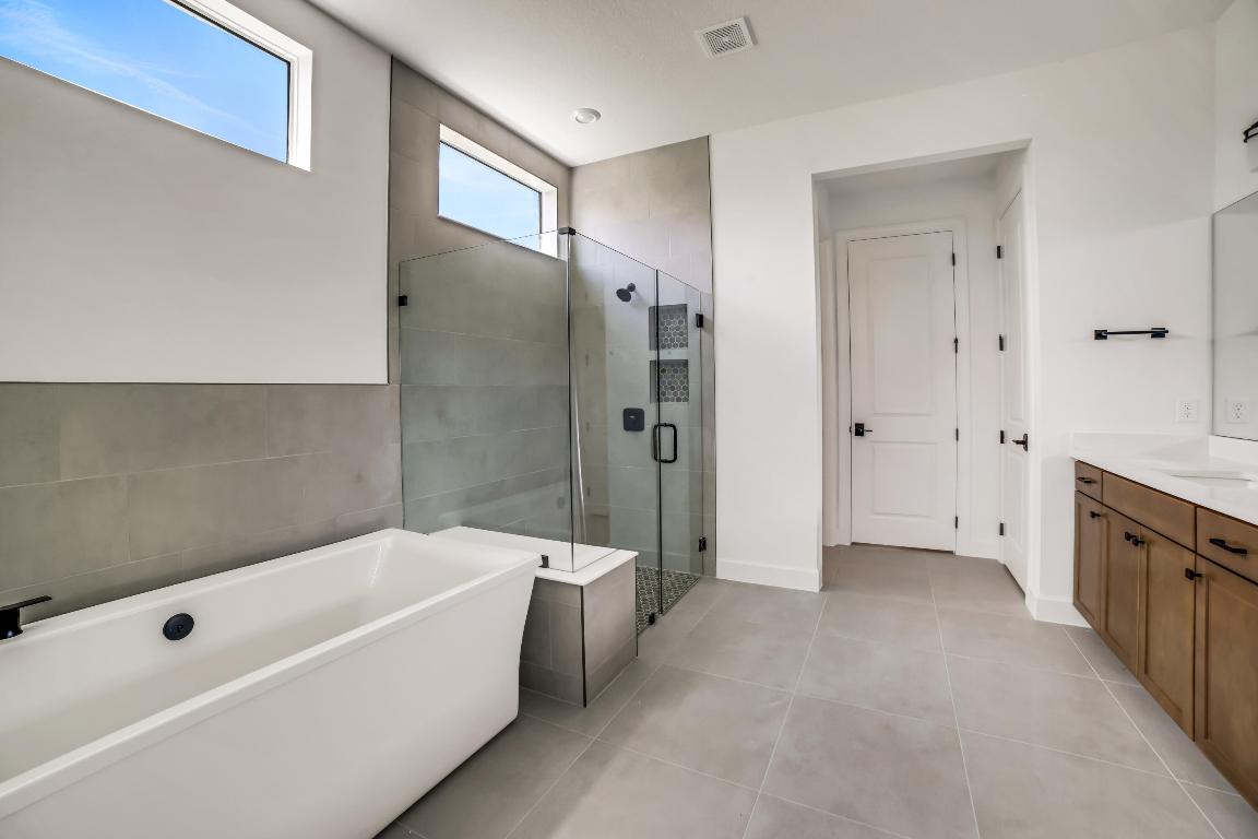 20161 SE Bridgewater Drive