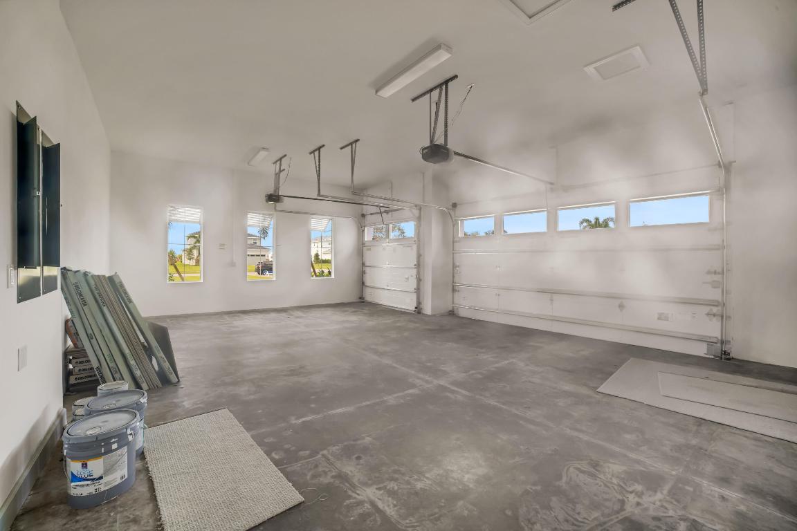 20161 SE Bridgewater Drive