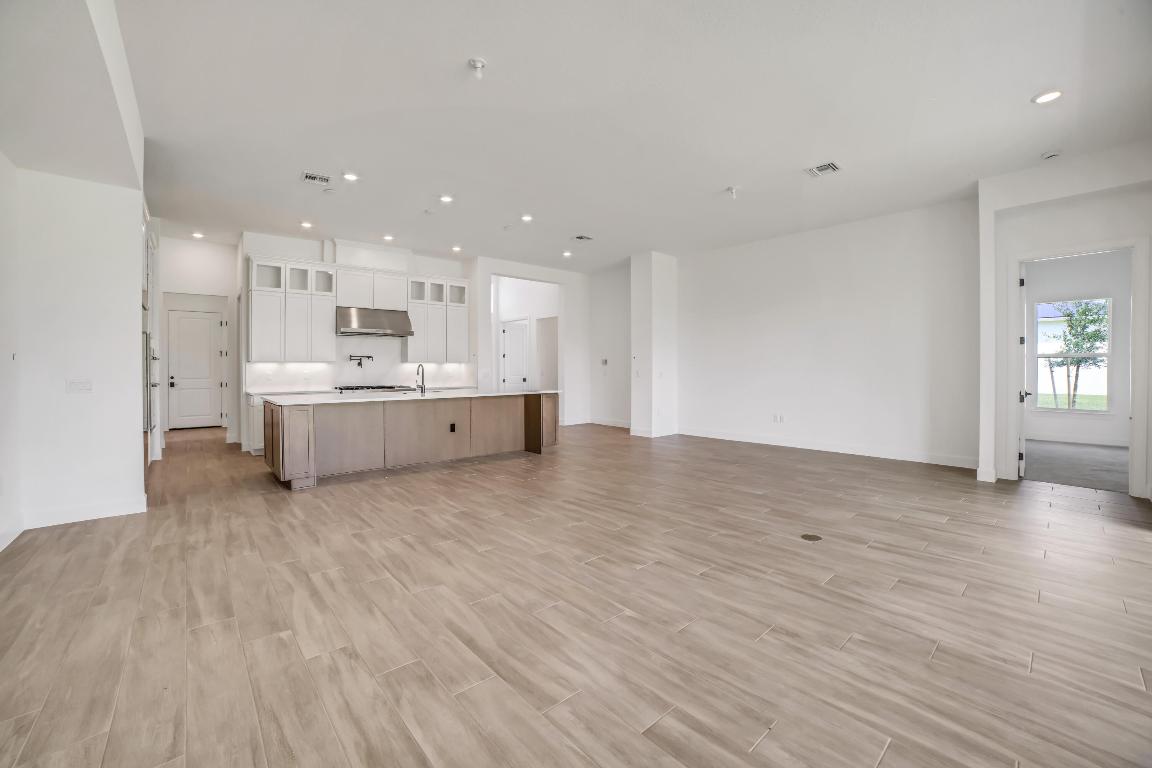 20161 SE Bridgewater Drive