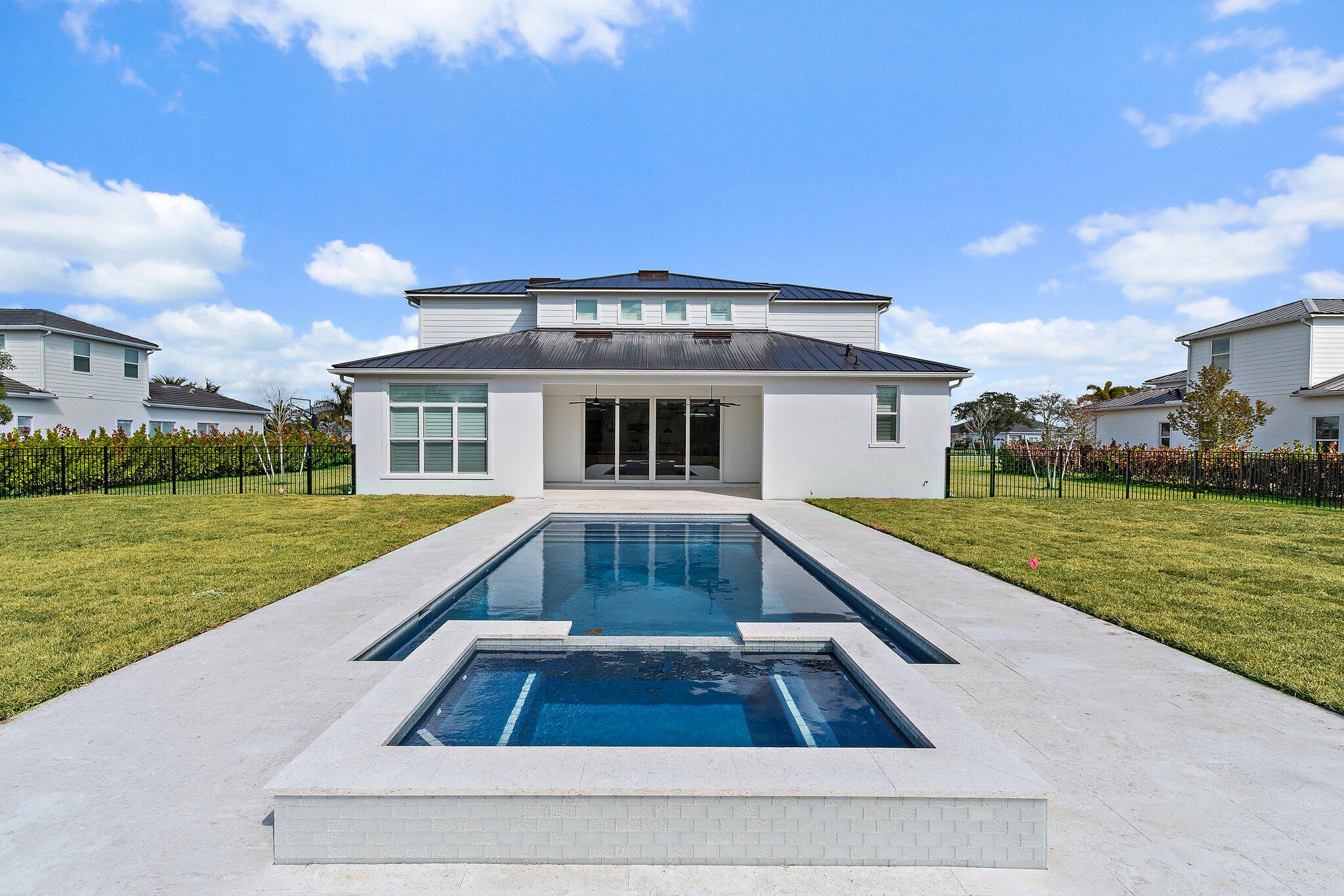 20161 SE Bridgewater Drive