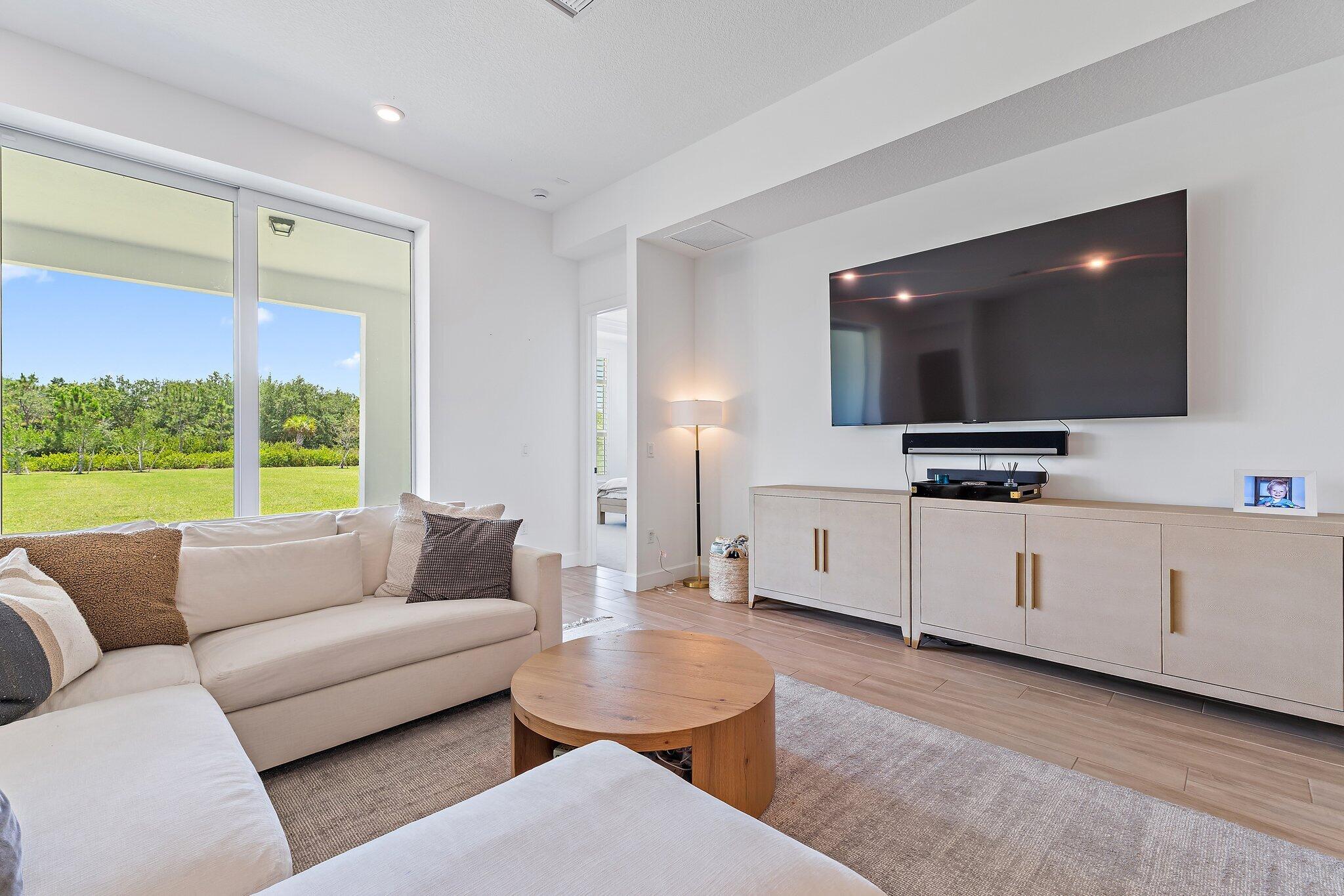 20161 SE Bridgewater Drive