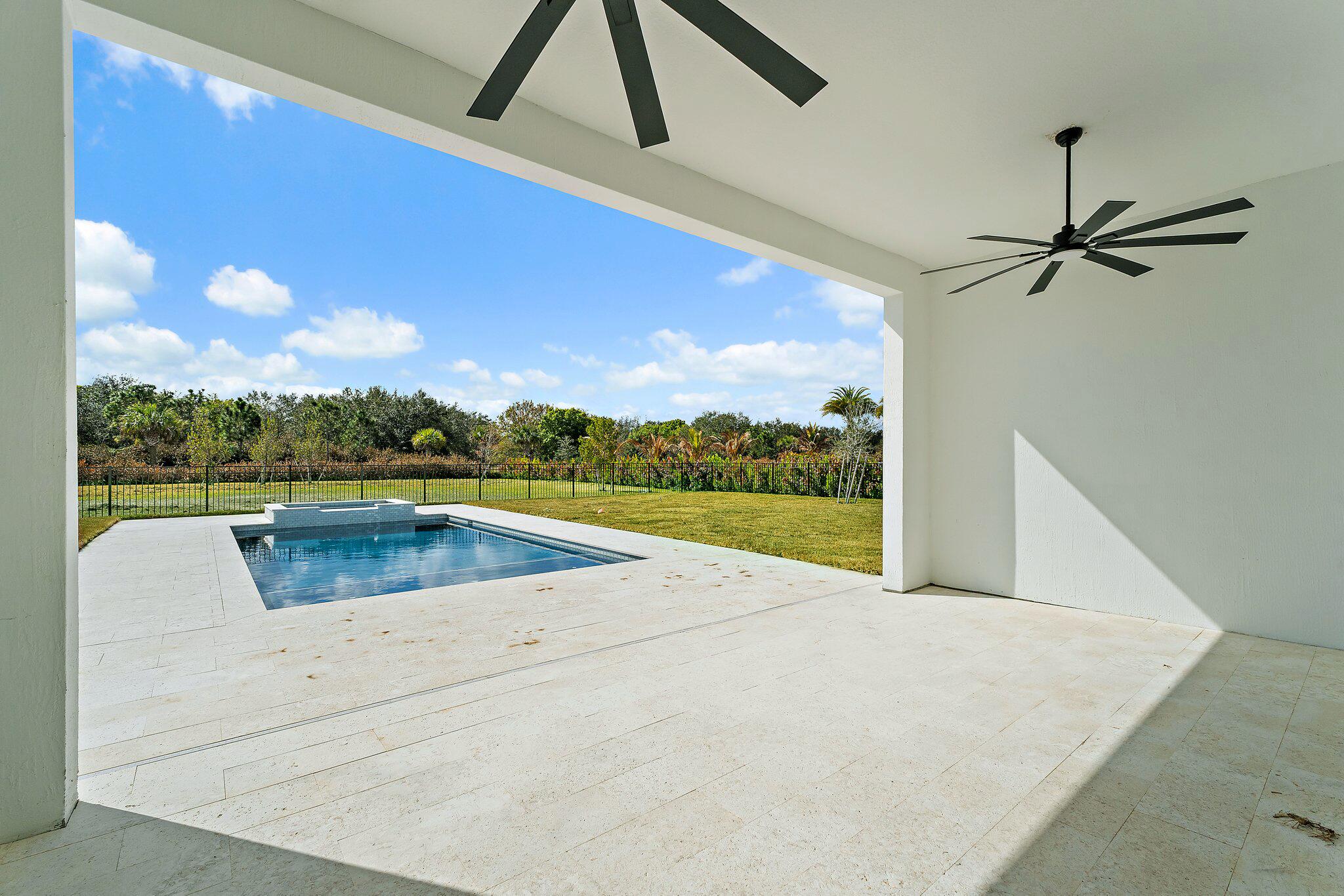 20161 SE Bridgewater Drive