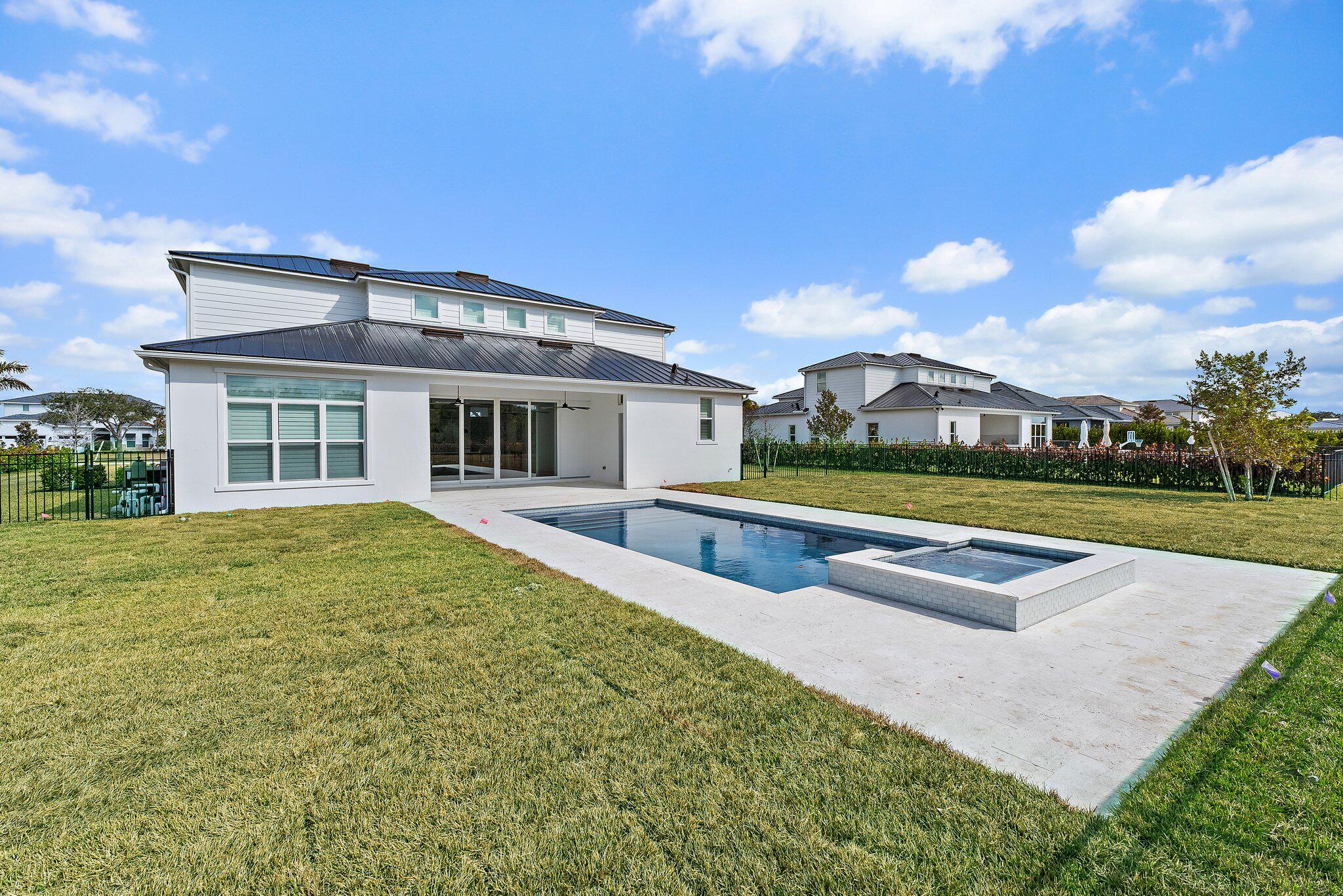 20161 SE Bridgewater Drive