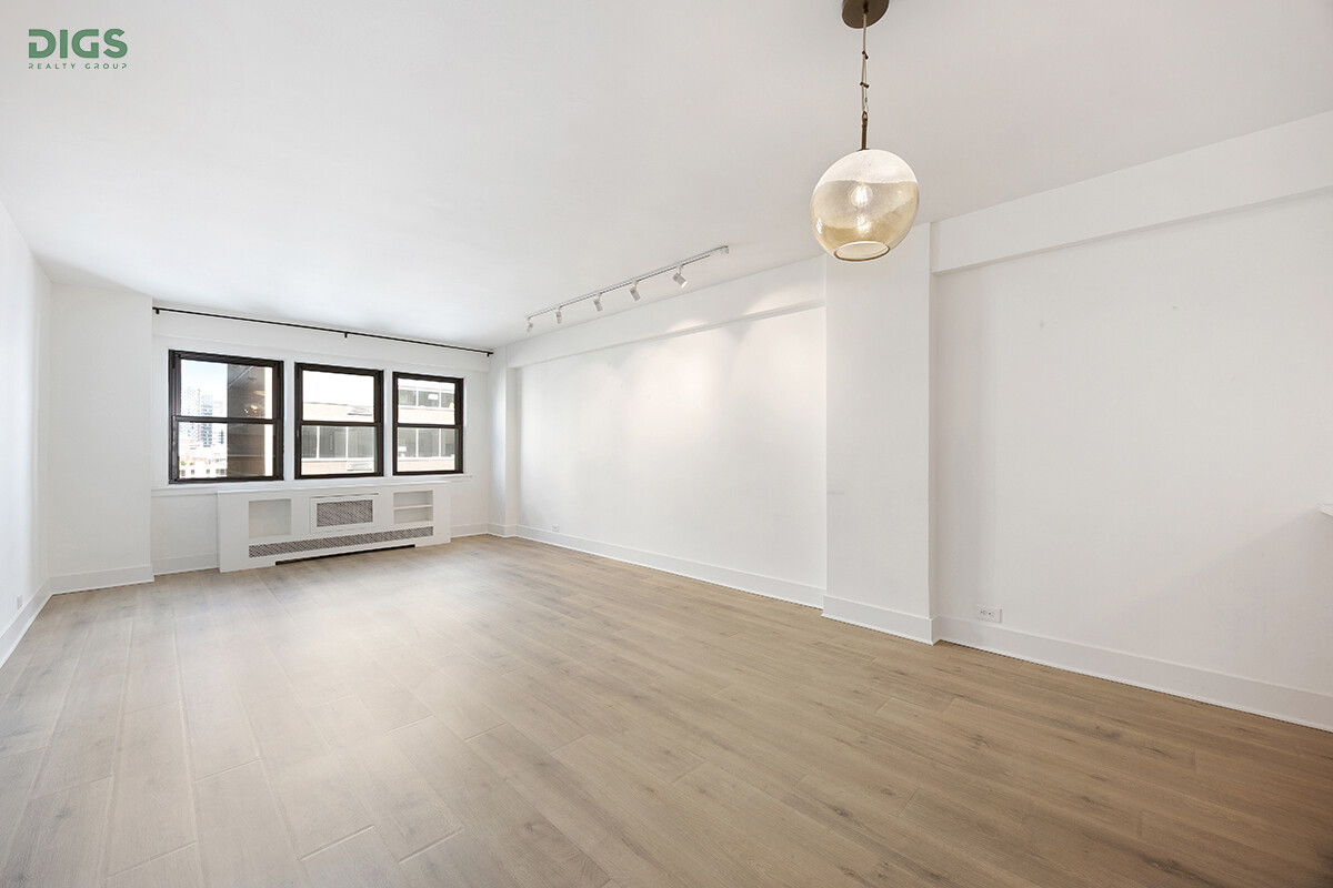 411 E 57TH Street 16D