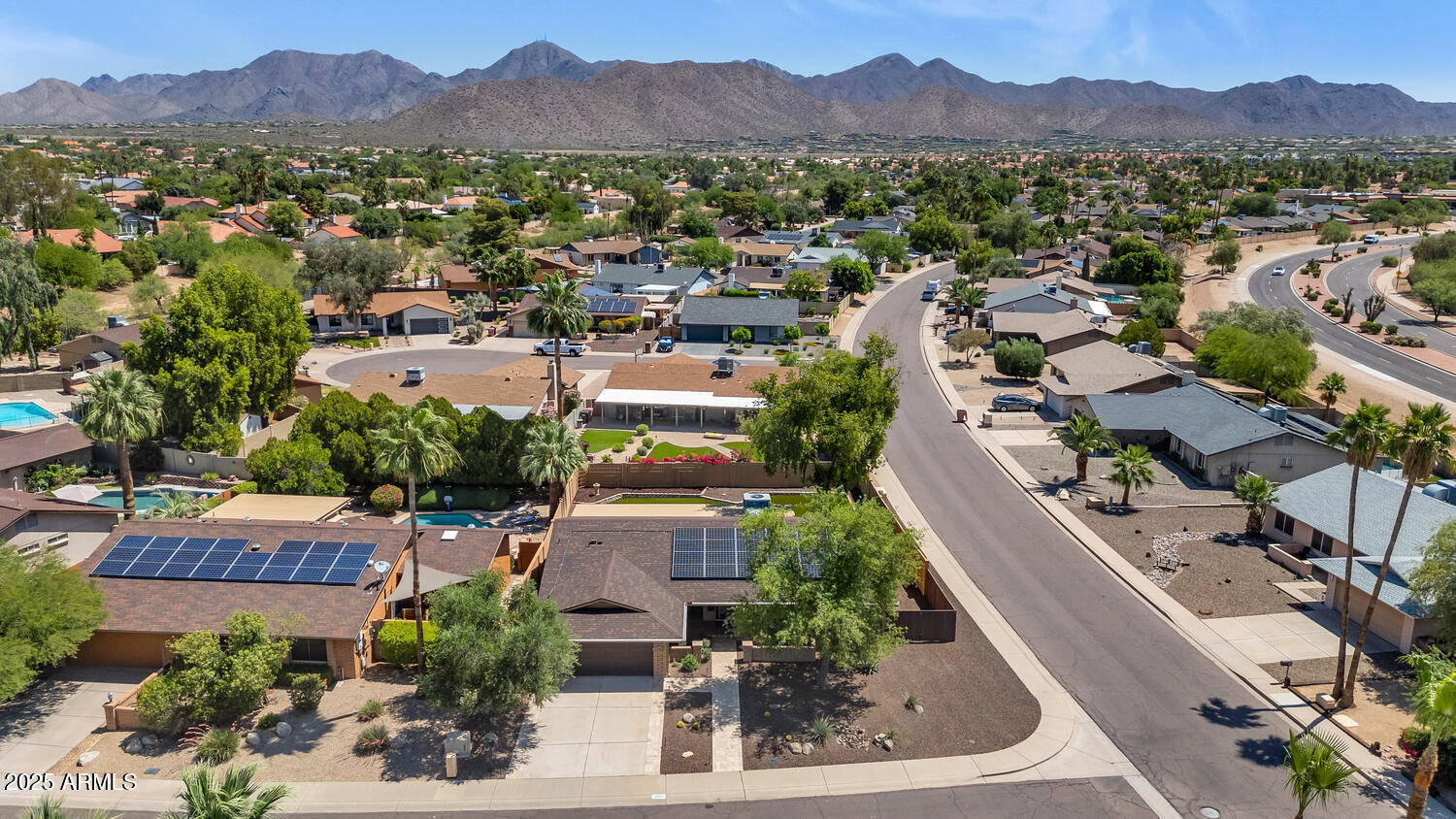 10590 E MERCER Lane