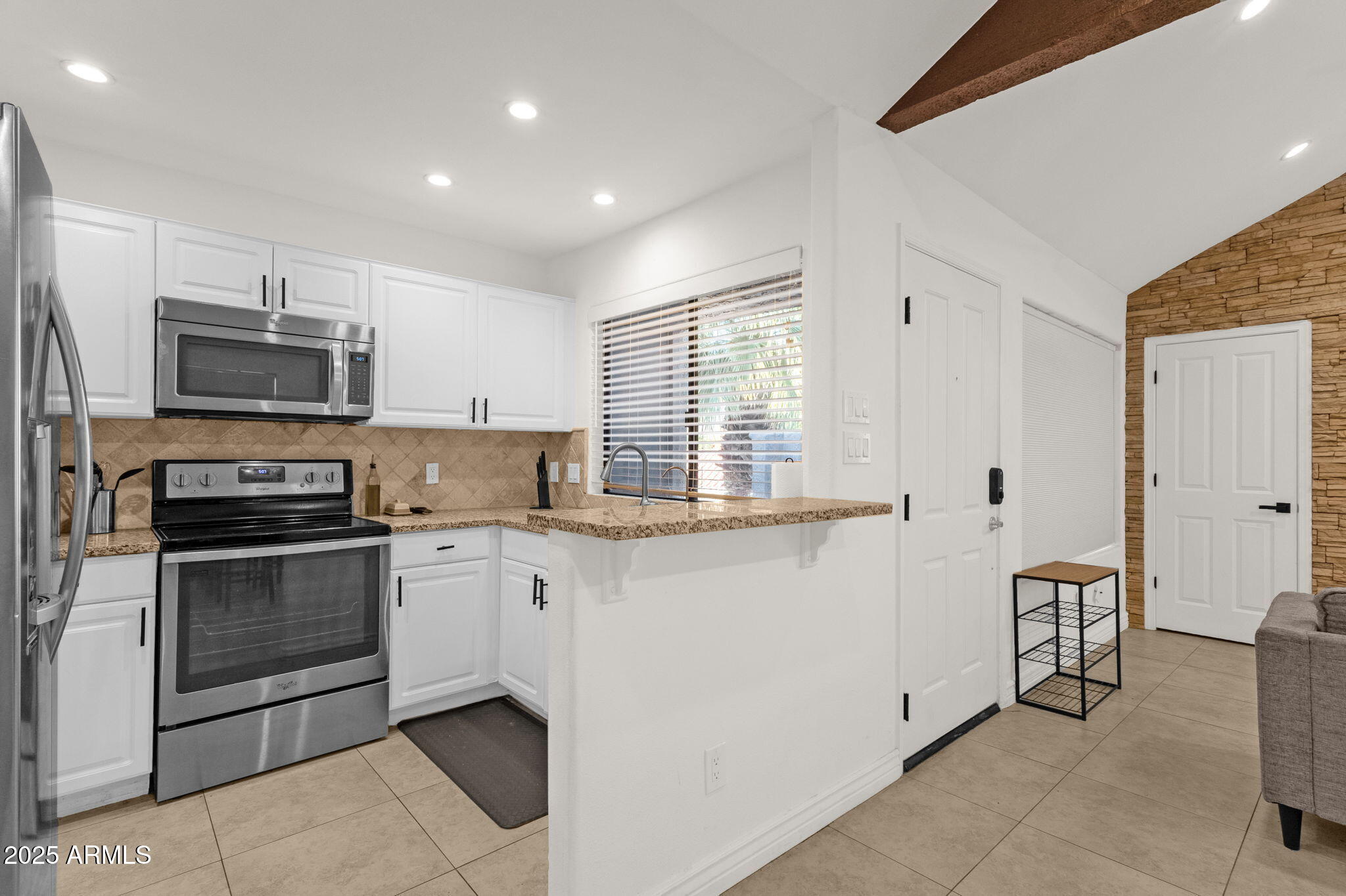 10055 E Mountainview Lake Drive, 2033