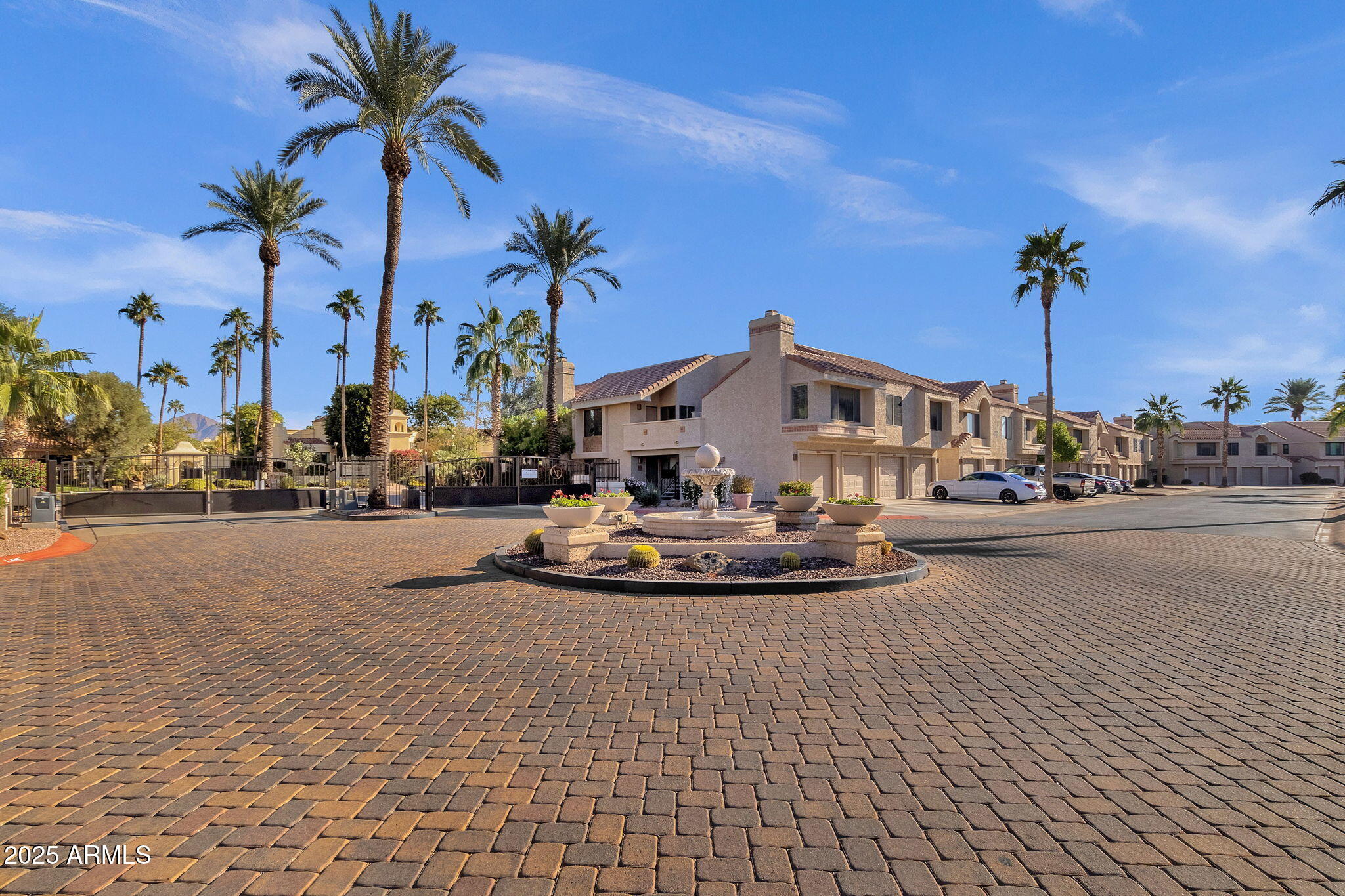 10055 E Mountainview Lake Drive, 2033