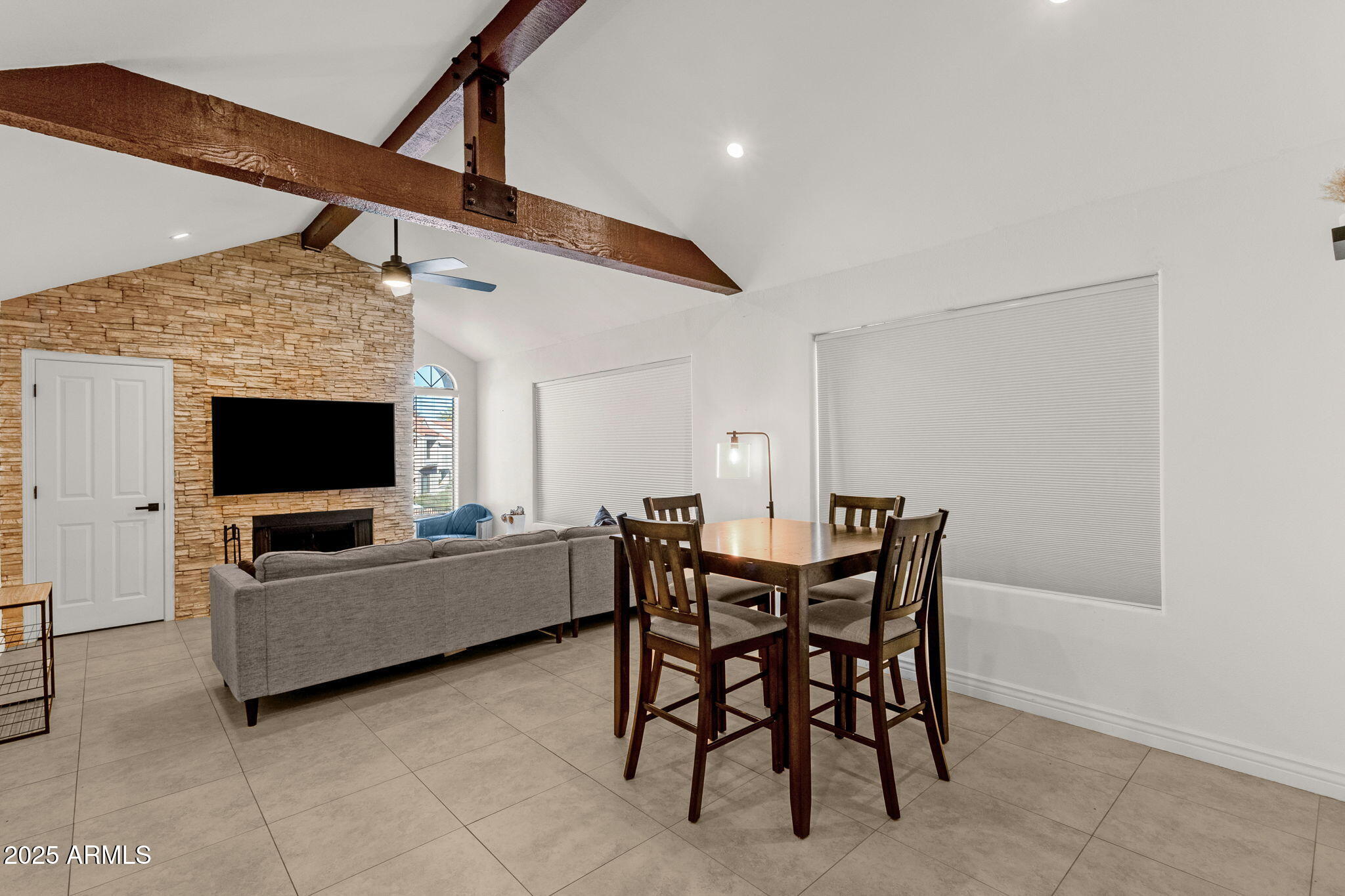 10055 E Mountainview Lake Drive, 2033