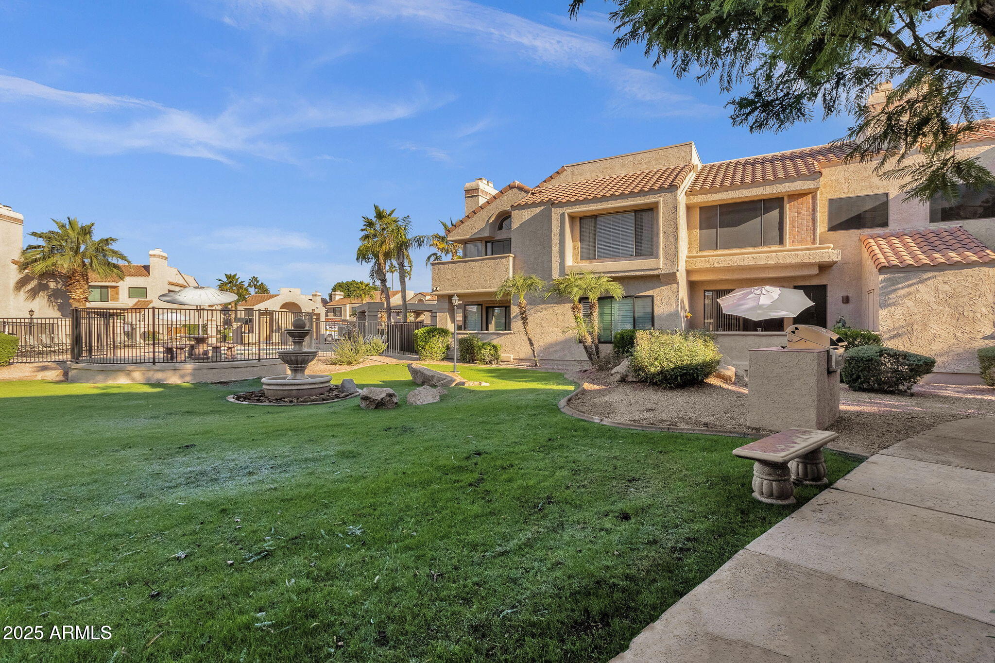 10055 E Mountainview Lake Drive, 2033