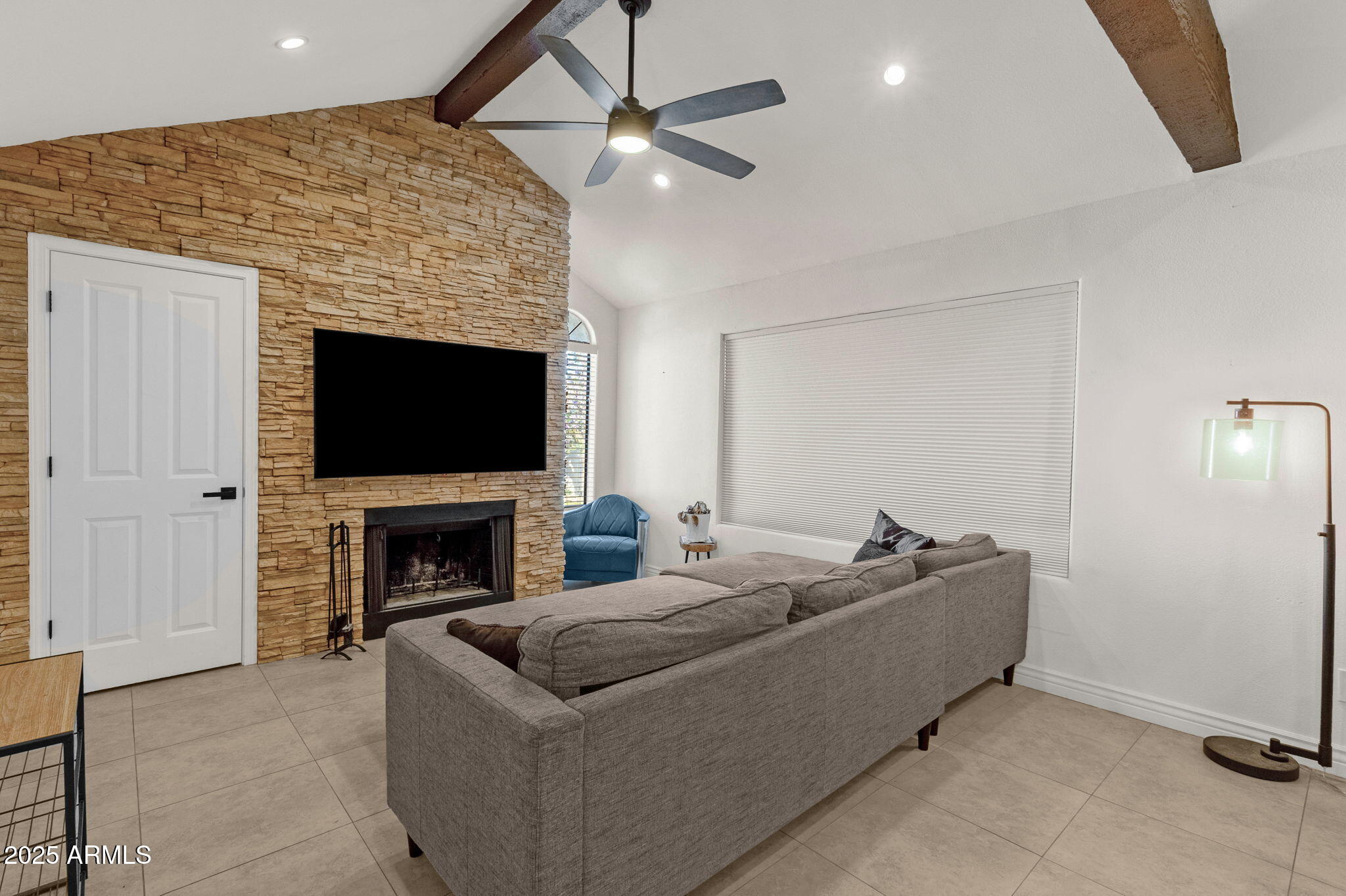 10055 E Mountainview Lake Drive, 2033