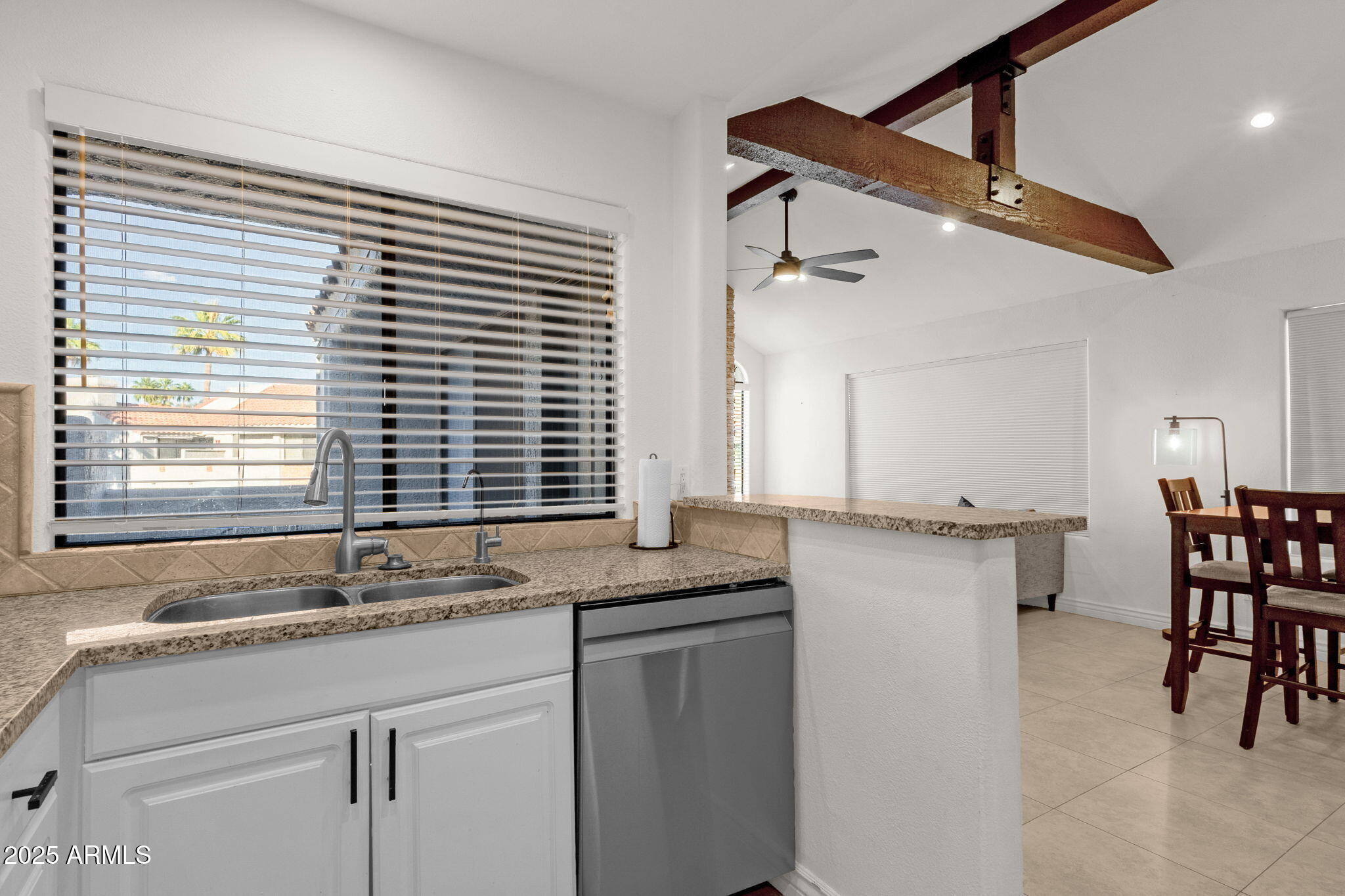 10055 E Mountainview Lake Drive, 2033