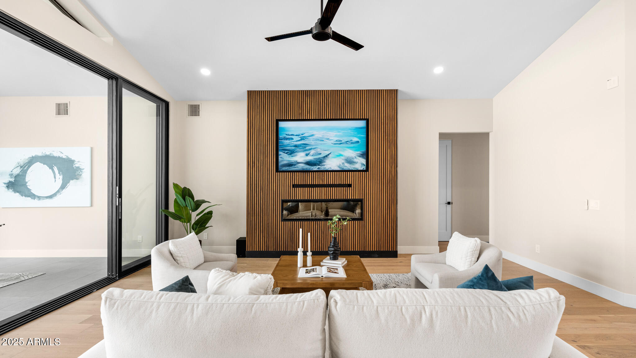 7724 E CHARTER OAK Road