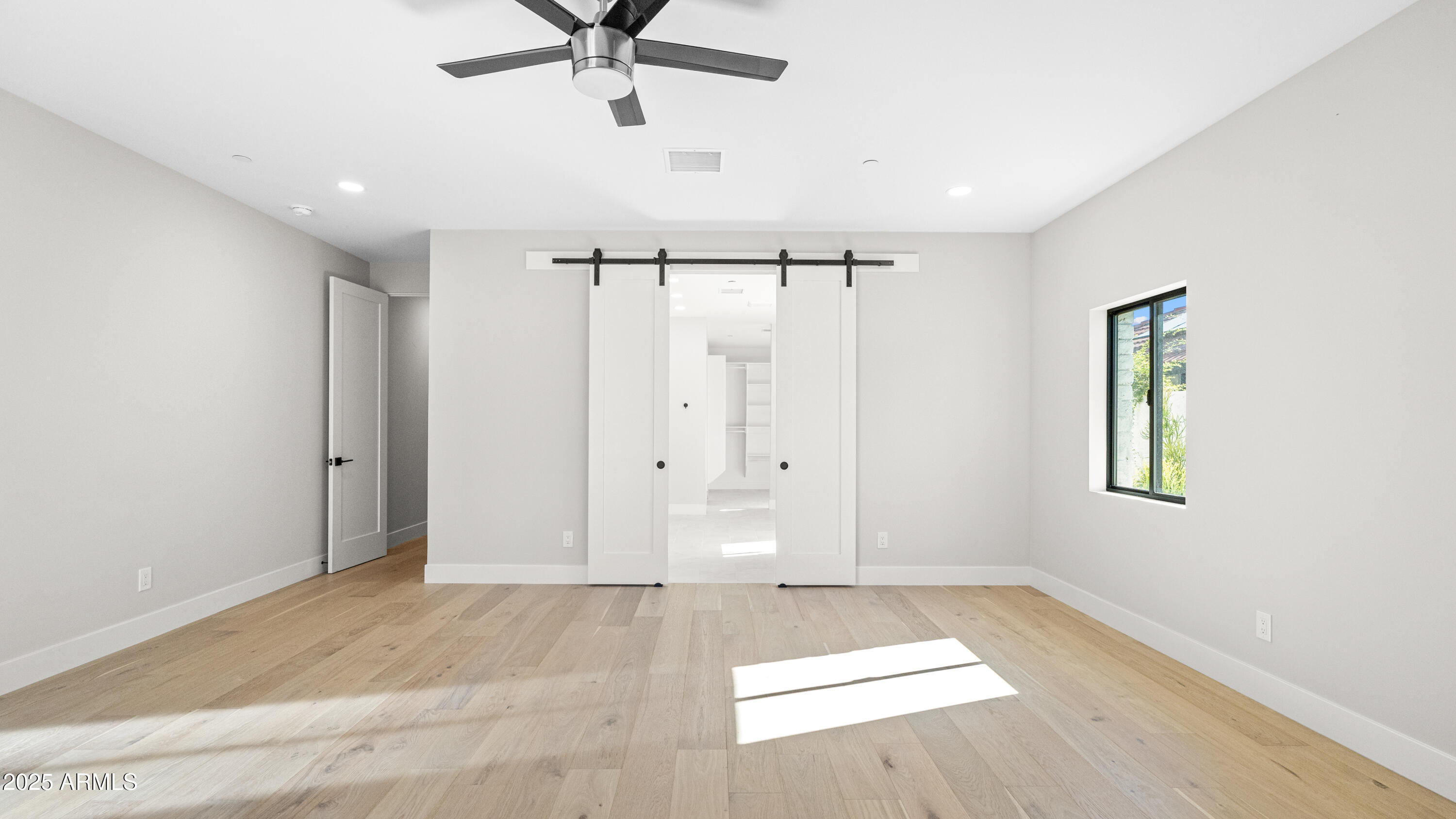 7724 E CHARTER OAK Road