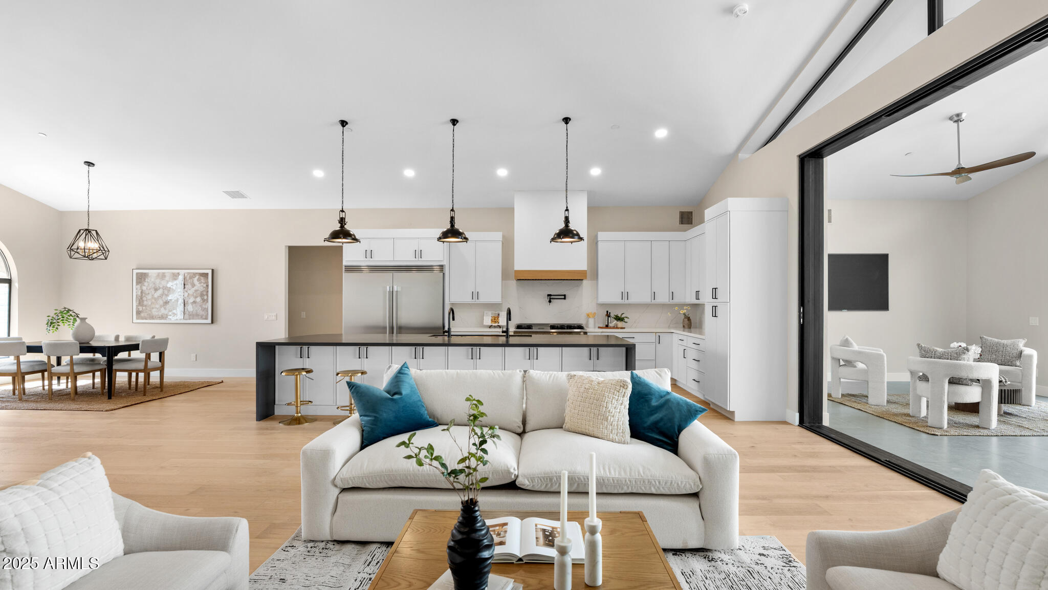 7724 E CHARTER OAK Road