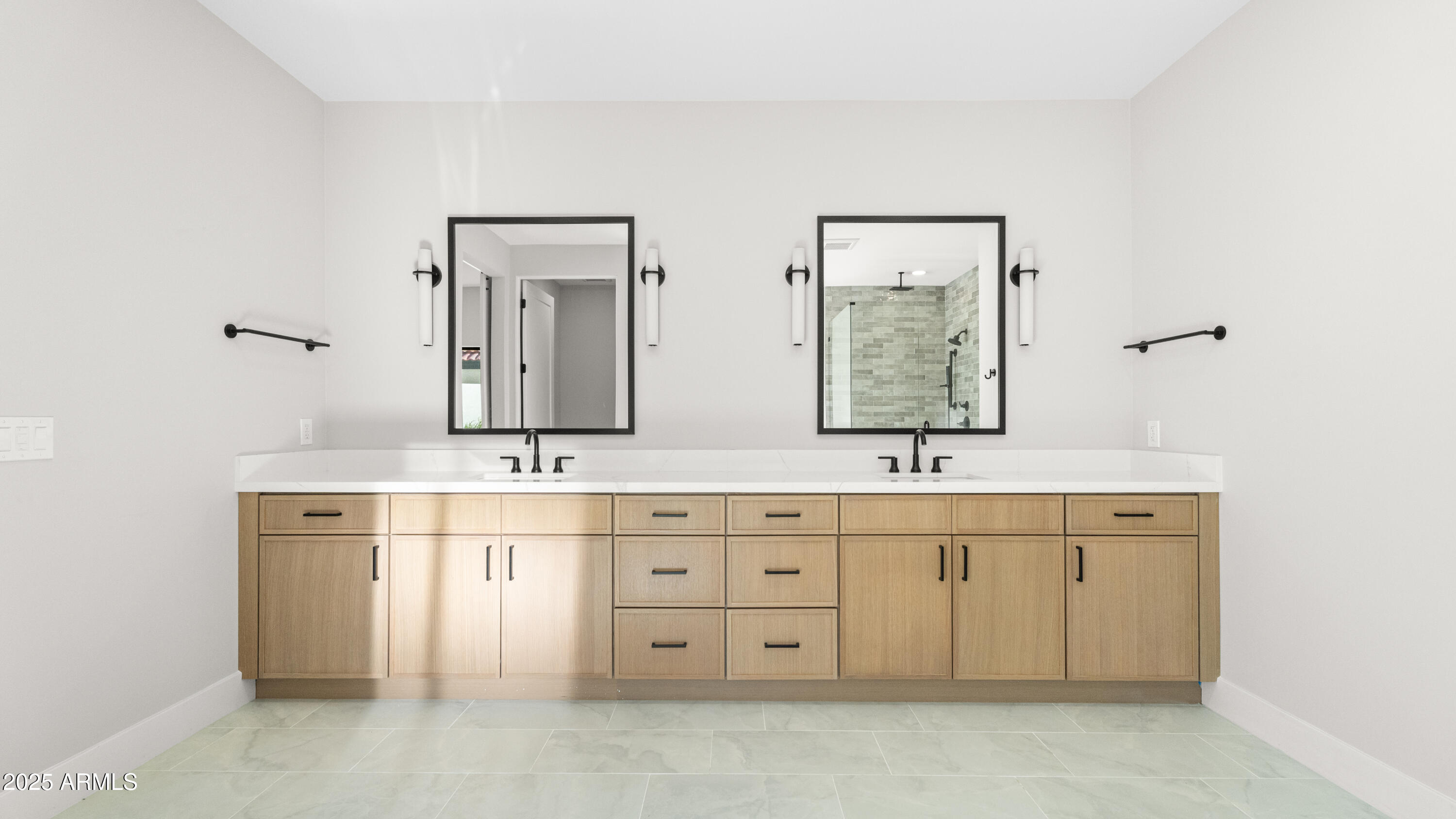 7724 E CHARTER OAK Road