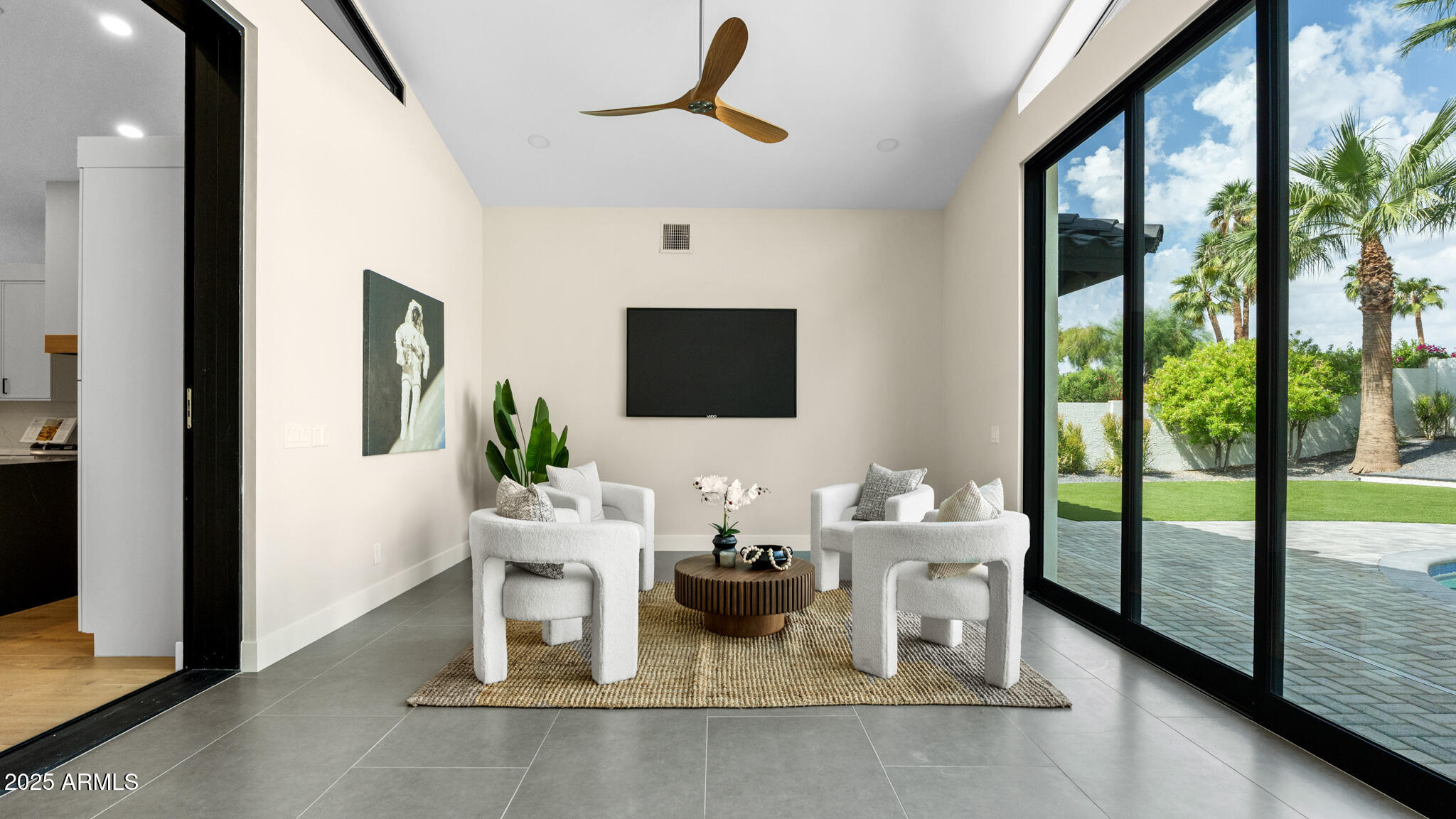 7724 E CHARTER OAK Road