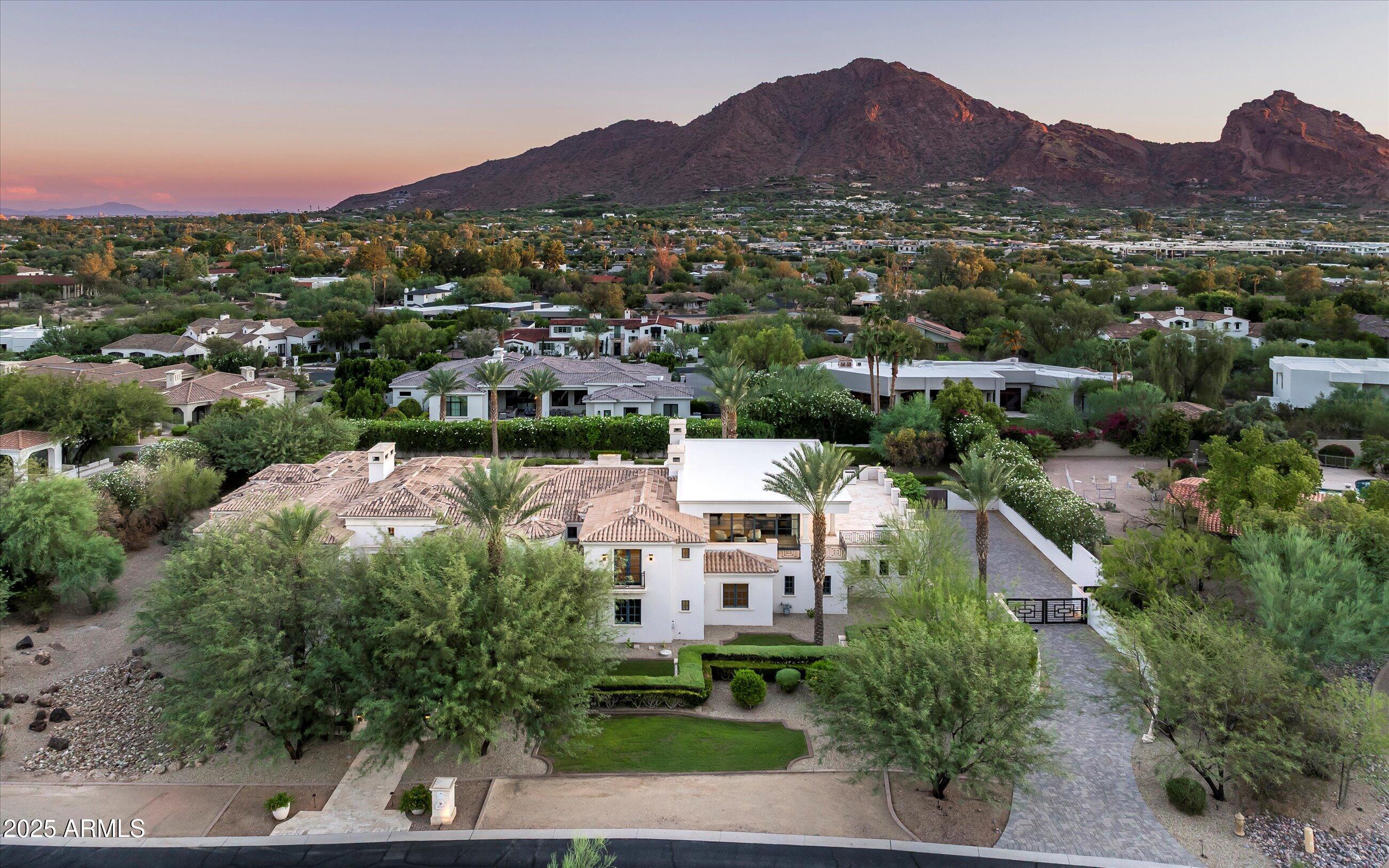 5729 E JOSHUA TREE Lane