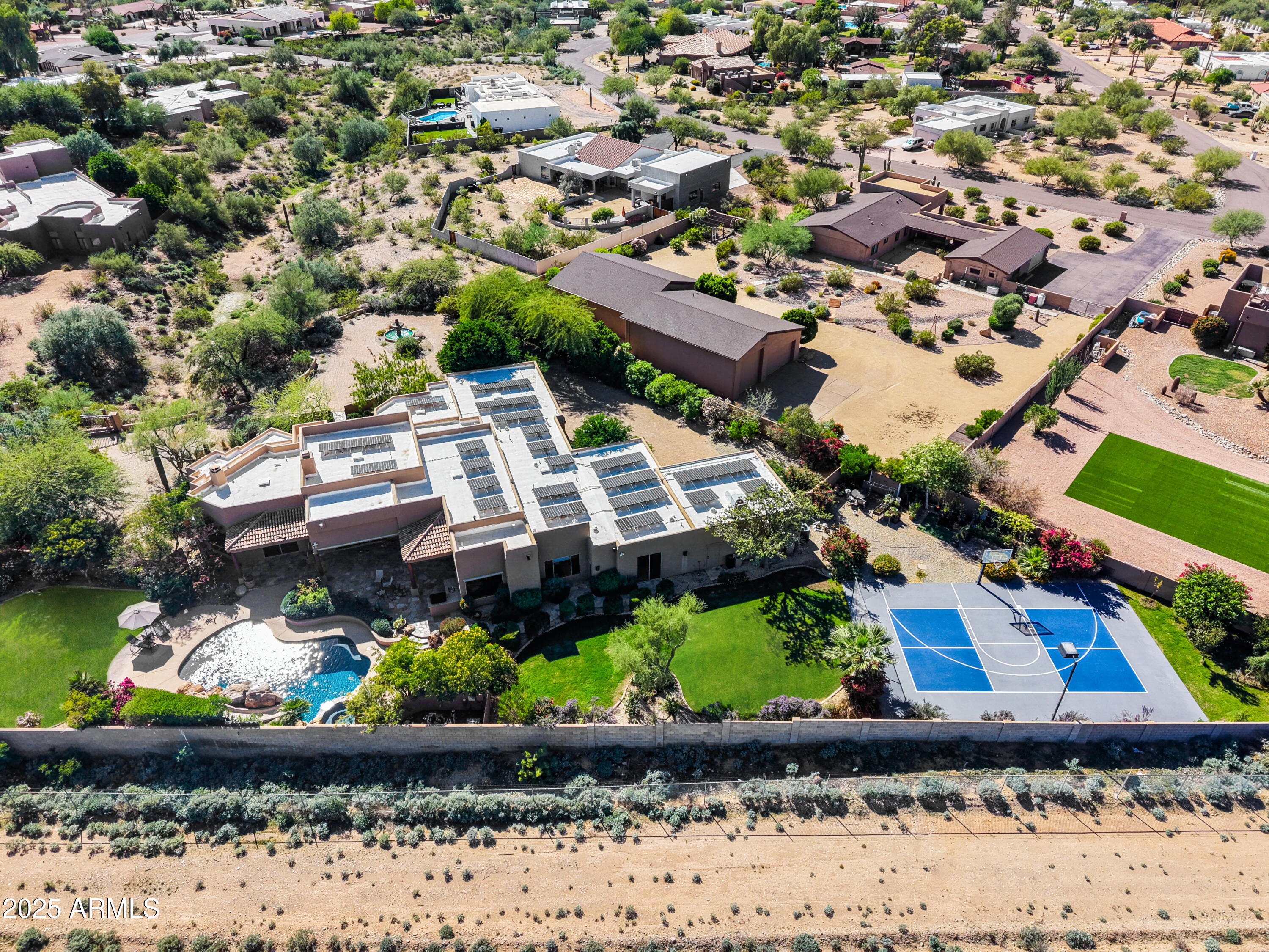 12555 E SADDLEHORN Trail