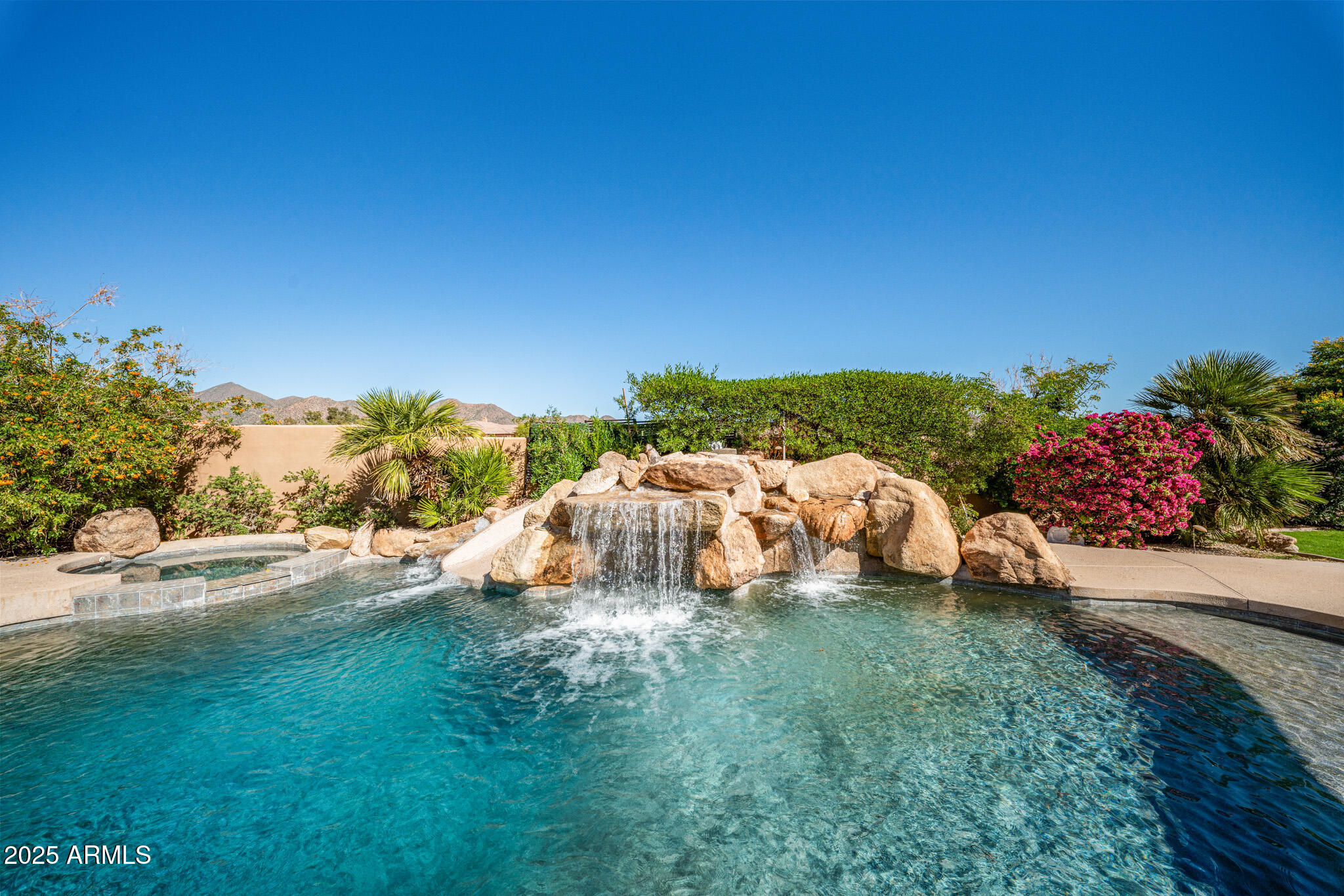 12555 E SADDLEHORN Trail